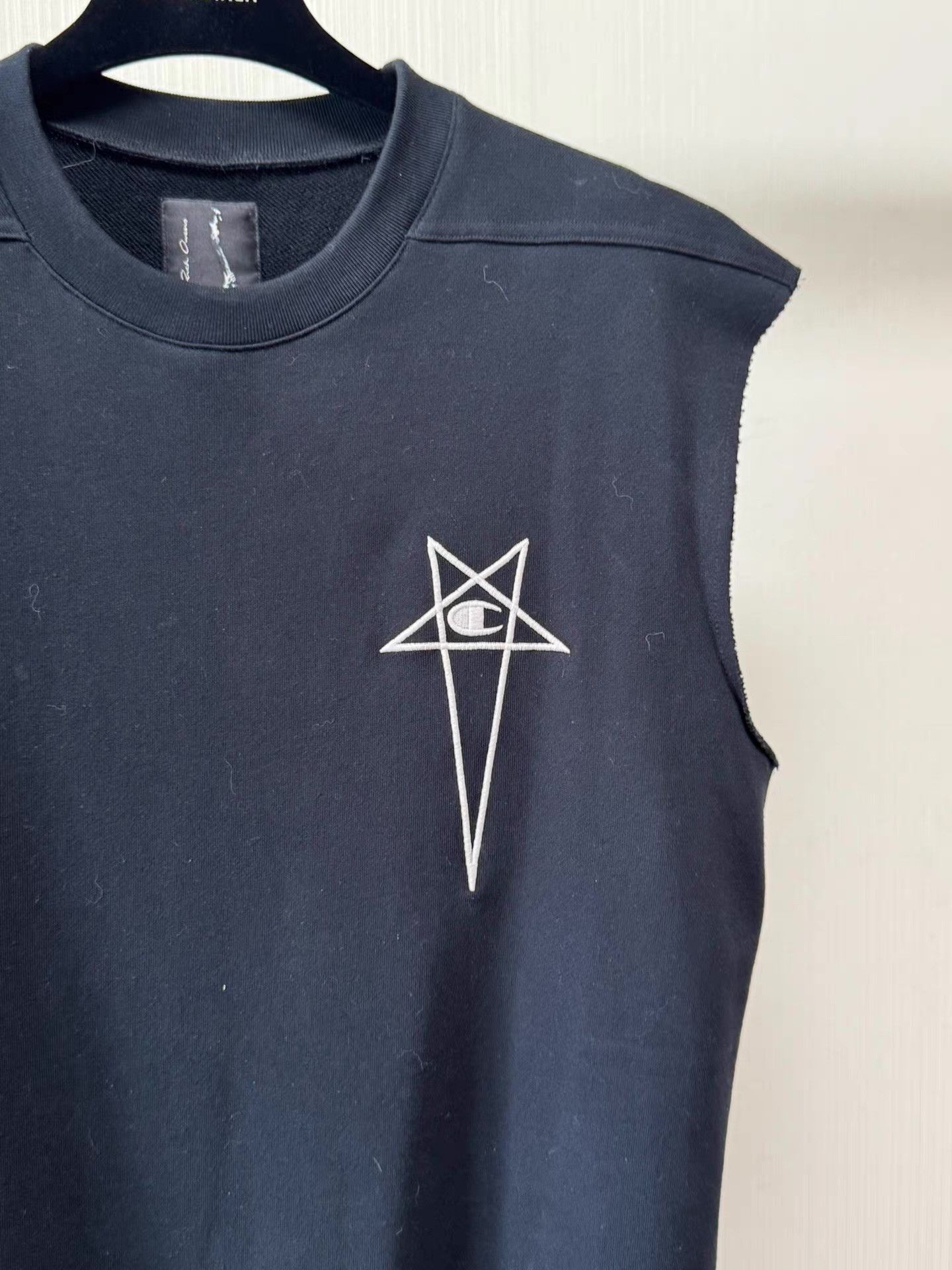 Rick Owens Rick Owens Champion collaboration tank top Q8 Size US XL / EU 56 / 4 - 3 Thumbnail