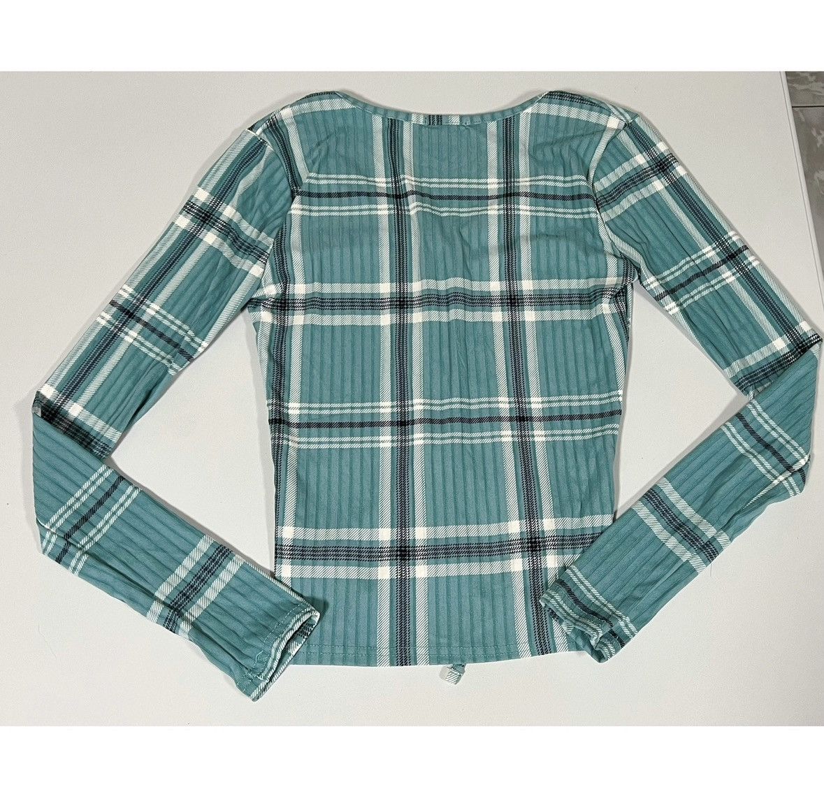 Japanese Brand Blue Plaid V-Neck Long Sleeve Shirt Top Blouse Tee Size S 🩵✨ Size S / US 4 / IT 40 - 5 Thumbnail