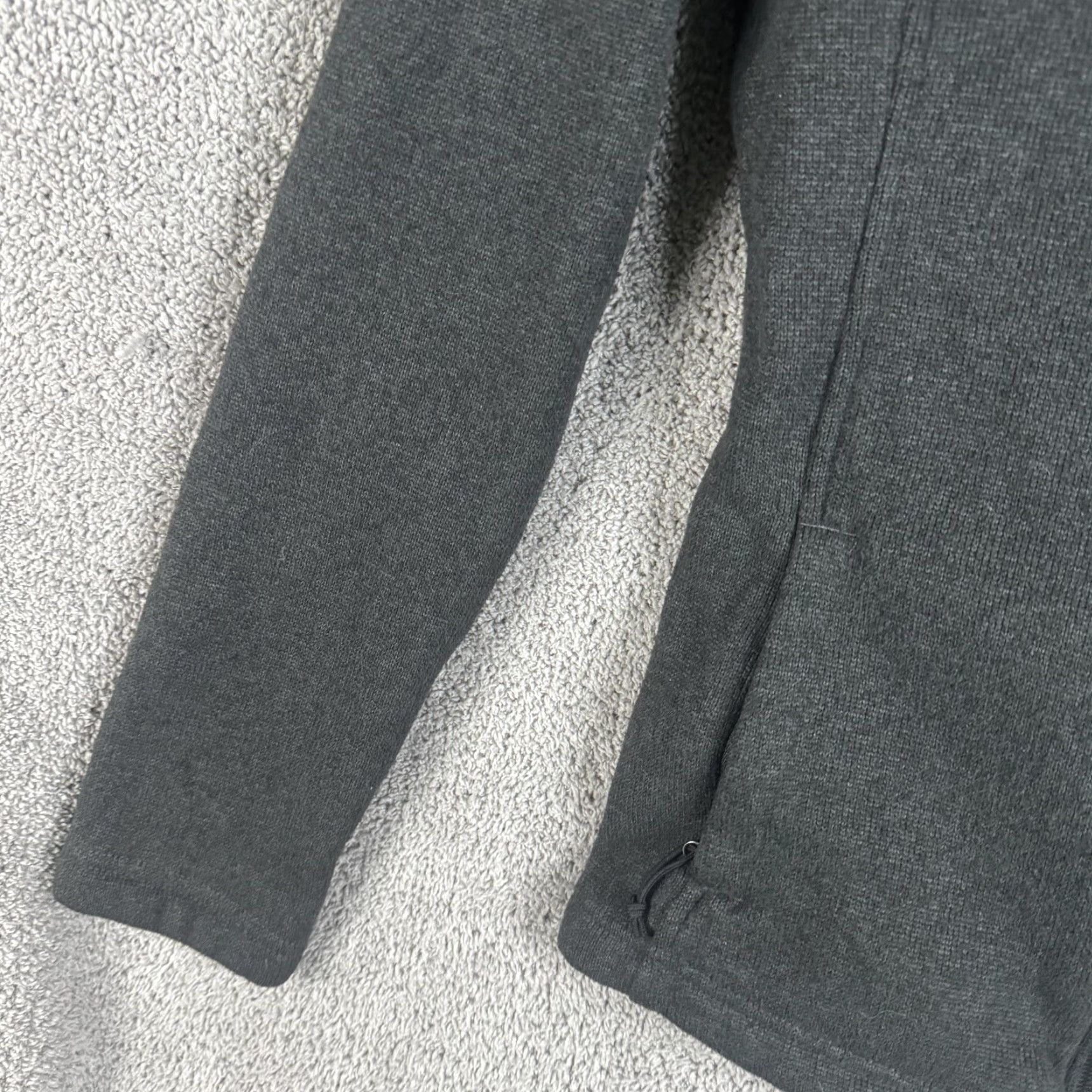 The North Face The North Face Womens Fleece Jacket S Gray Full Zip Pockets Warm Outdoor breathable casual Size S / US 4 / IT 40 - 2 Thumbnail