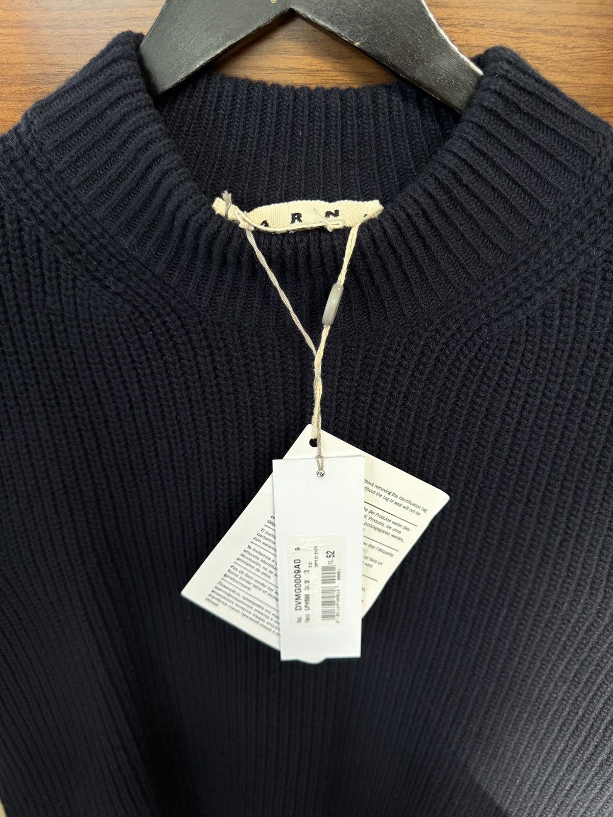 Marni 2020 Archive Navy Marni Vest Size US L / EU 52-54 / 3 - 5 Thumbnail