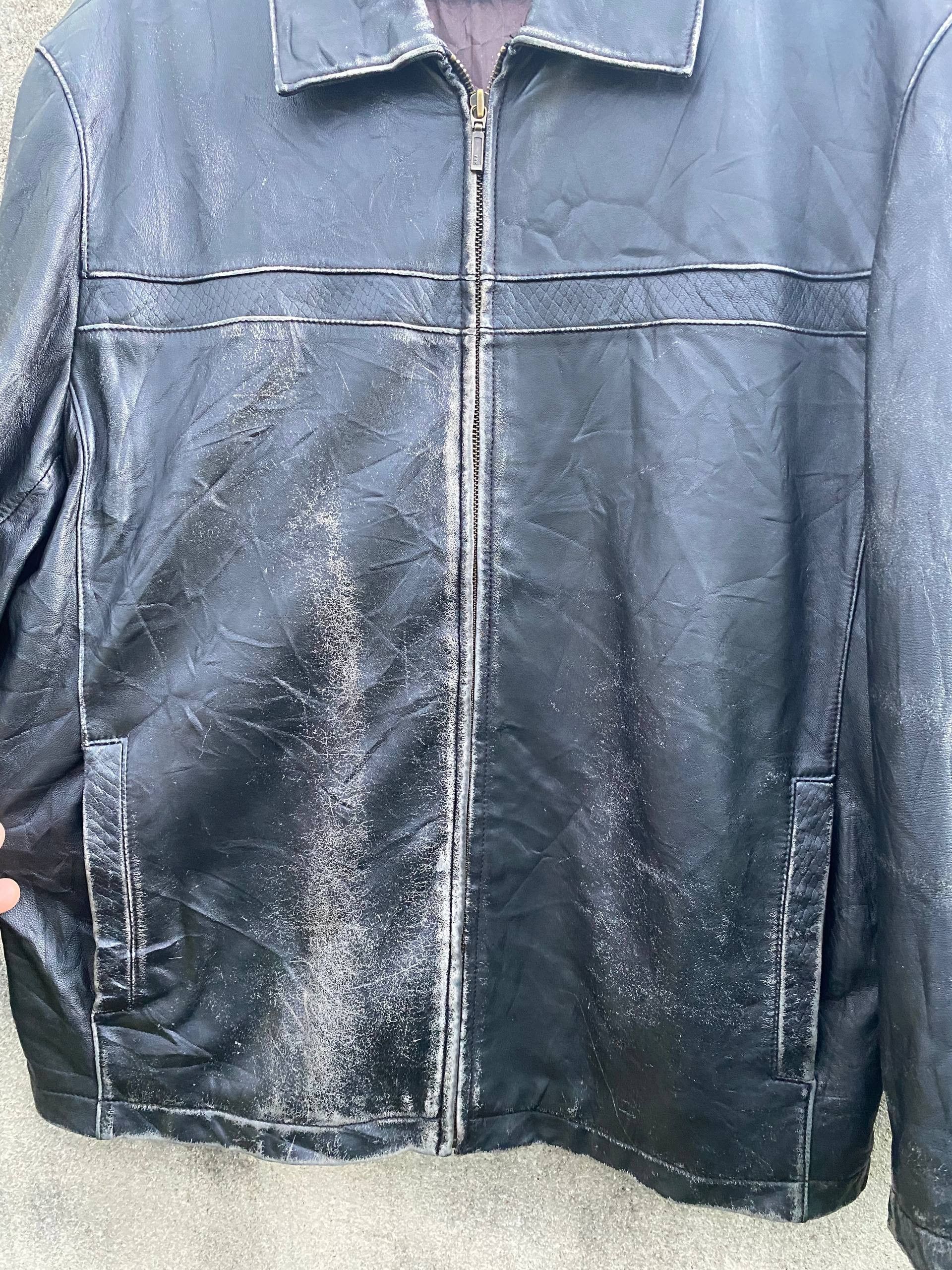 Japanese Brand T's Sheepskin Leather Jacket Nice Faded Design Size US M / EU 48-50 / 2 - 3 Thumbnail
