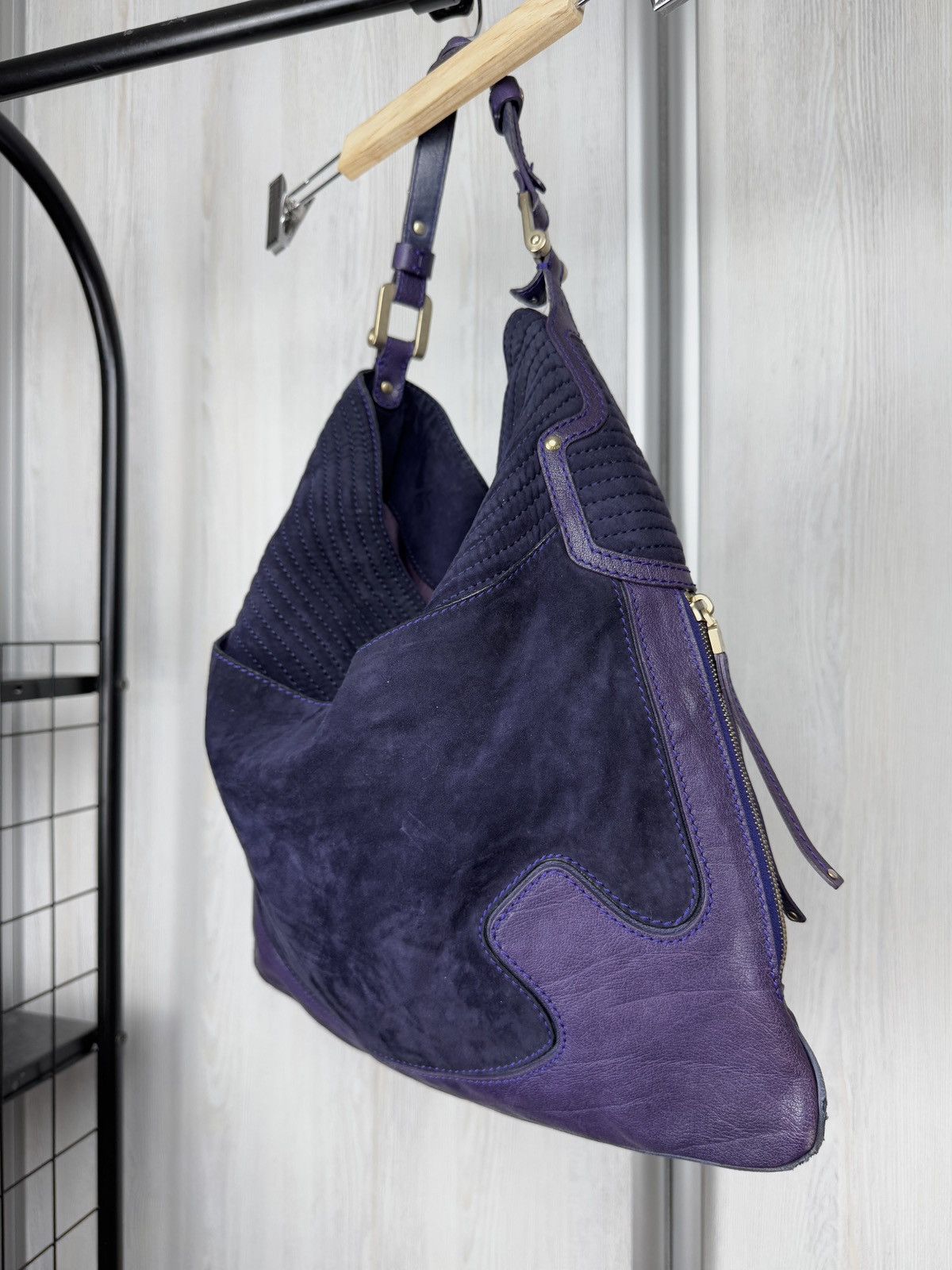 Versace Versace Made in Italy Suede leather hobo handle shoulder bag Size ONE SIZE - 6 Thumbnail