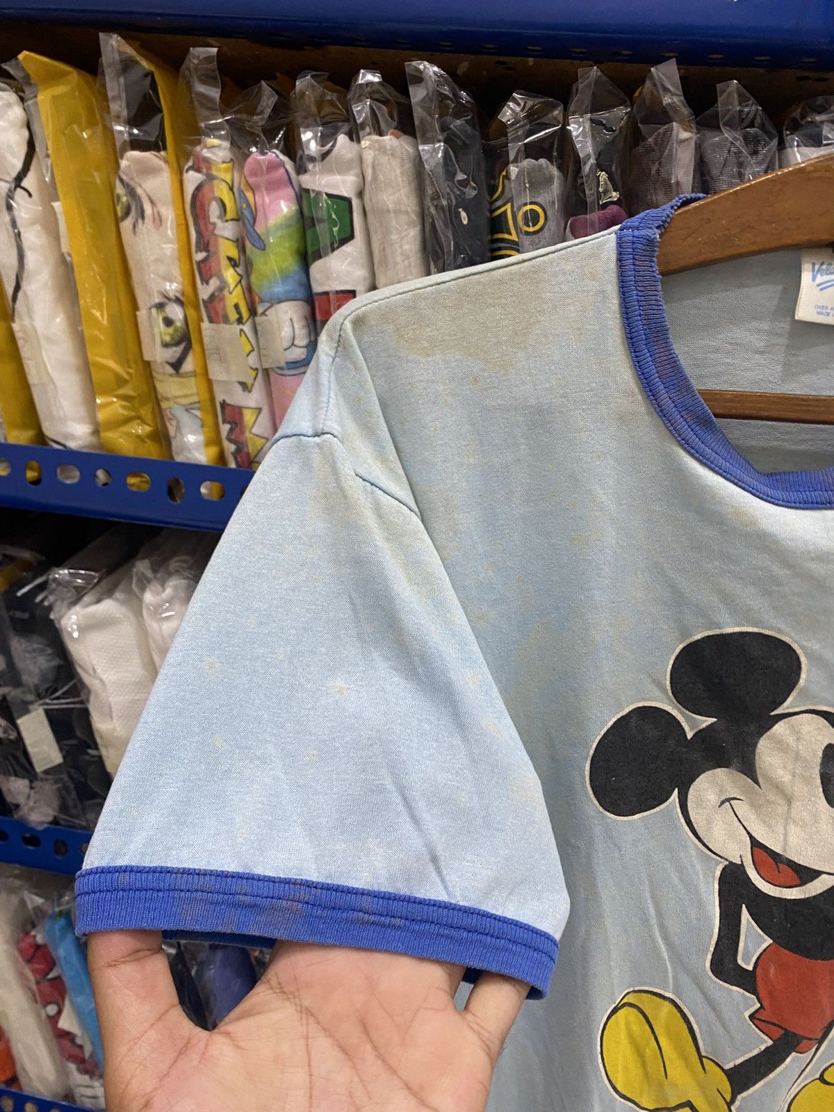 Mickey Mouse VINTAGE DISTREESED MICKEY MOUSE TEES Size US M / EU 48-50 / 2 - 4 Thumbnail