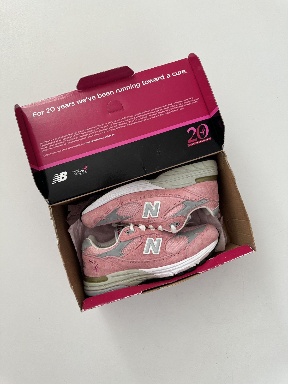 New Balance New Balance 993 Pink 20th Anniversary Breast Size US 7 / IT 37 - 12 Thumbnail