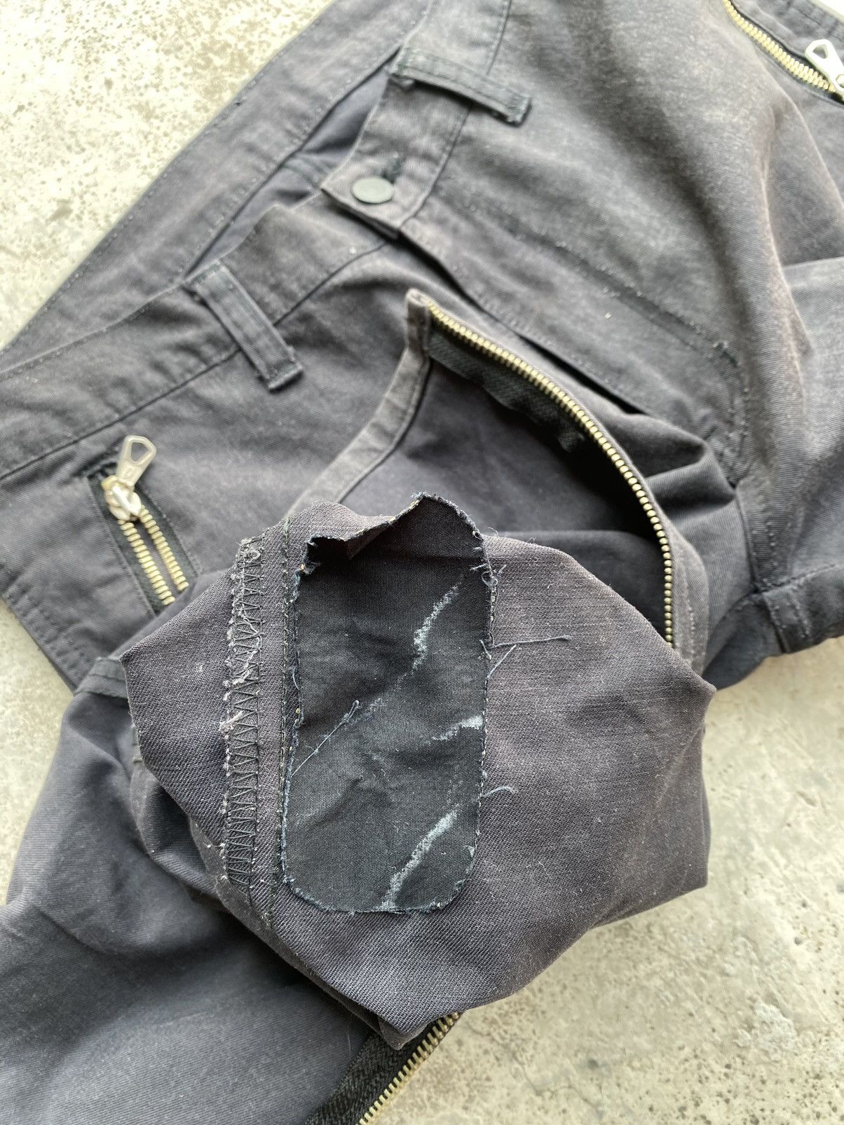 Japanese Brand Open Leg Multi Zipper Flare Pants (7 riri zipp) Size US 30 / EU 46 - 21 Thumbnail