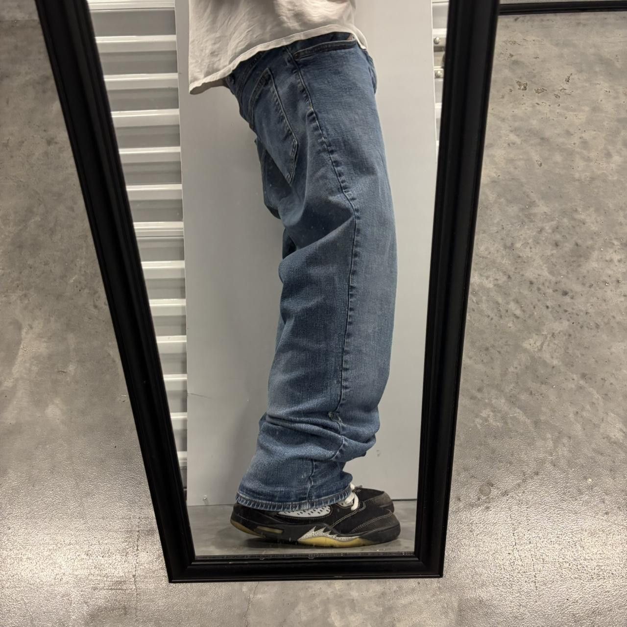 Japanese Brand × Vintage Crazy Vintage Y2K/2000s Grunge Faded Medium Wash Loose Fit Denim Jeans! Size US 36 / EU 52 - 2 Thumbnail