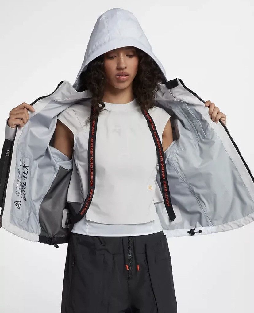 Japanese Brand × Nike ACG × Vintage Nike Lab Women’s Acg Gore-Tex AJ0954-092 Size S / US 4 / IT 40 - 8 Thumbnail