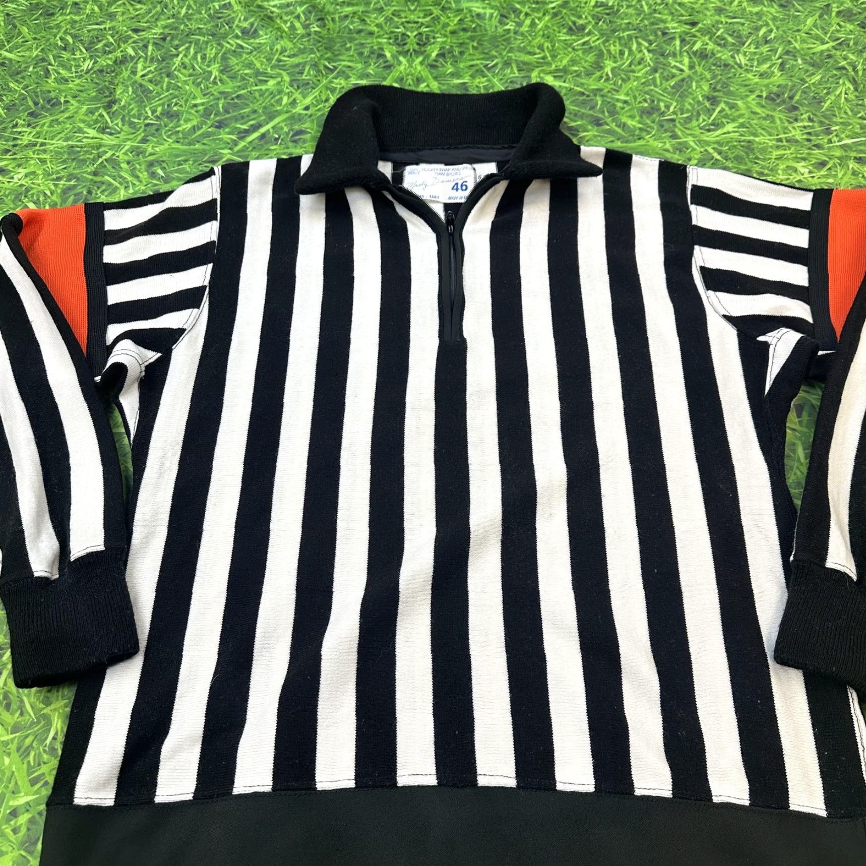 Vintage VINTAGE Marty Diemer Referee Black White Stripe 90s Pullover Sweater Mens XL Knit Striped College USA Sports Hockey Mens Size US XL / EU 56 / 4 - 2 Thumbnail