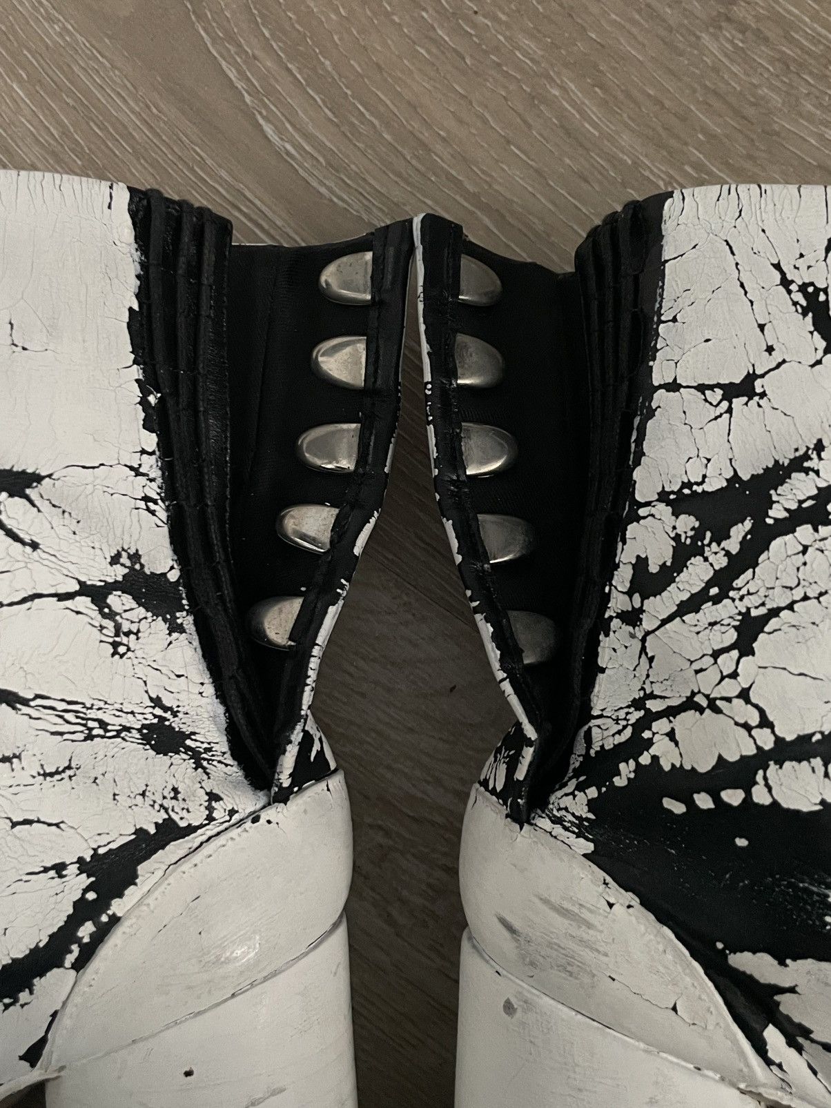 Maison Margiela Maison Margiela painted tabi SS1989 Size US 6 / IT 36 - 13 Thumbnail