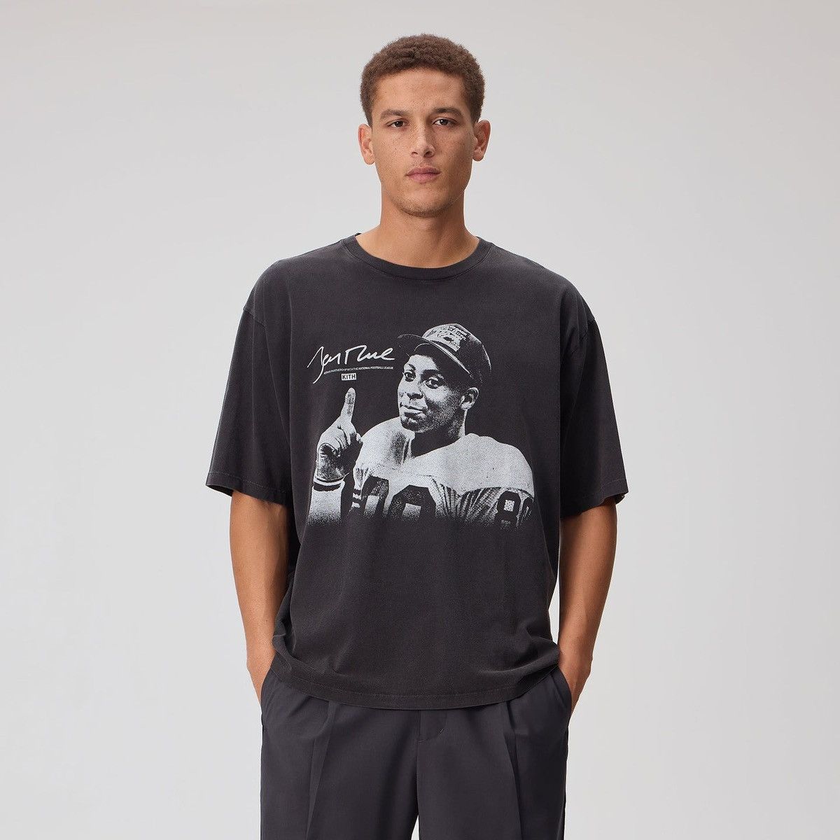Kith × NFL Kith for the NFL Jerry Rice Vintage Jones Tee T-Shirt XL Size US XL / EU 56 / 4 - 2 Thumbnail