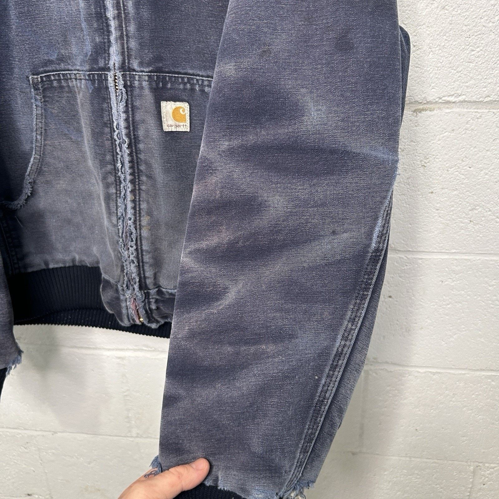 Carhartt Vintage Carhartt Hooded Active Jacket “Dark Navy” J140 DNY Size US XL / EU 56 / 4 - 11 Thumbnail