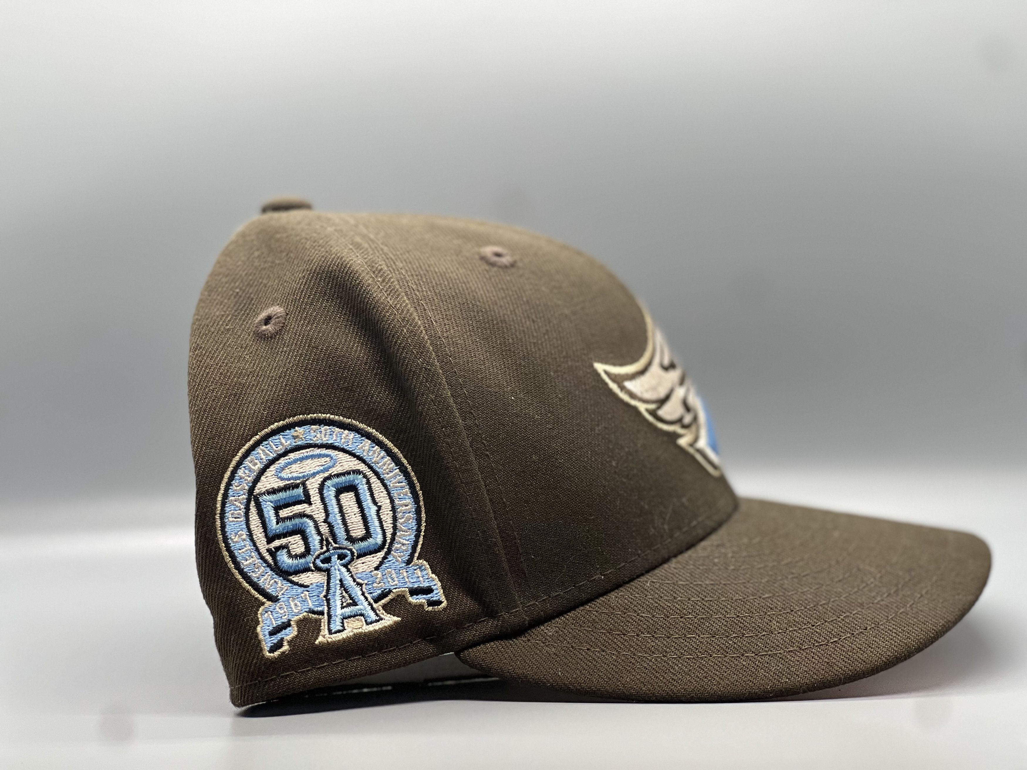 New Era Anaheim (Los Angeles) Angels Throwback Logo Fitted Hat 7 1/8 Size ONE SIZE - 3 Thumbnail
