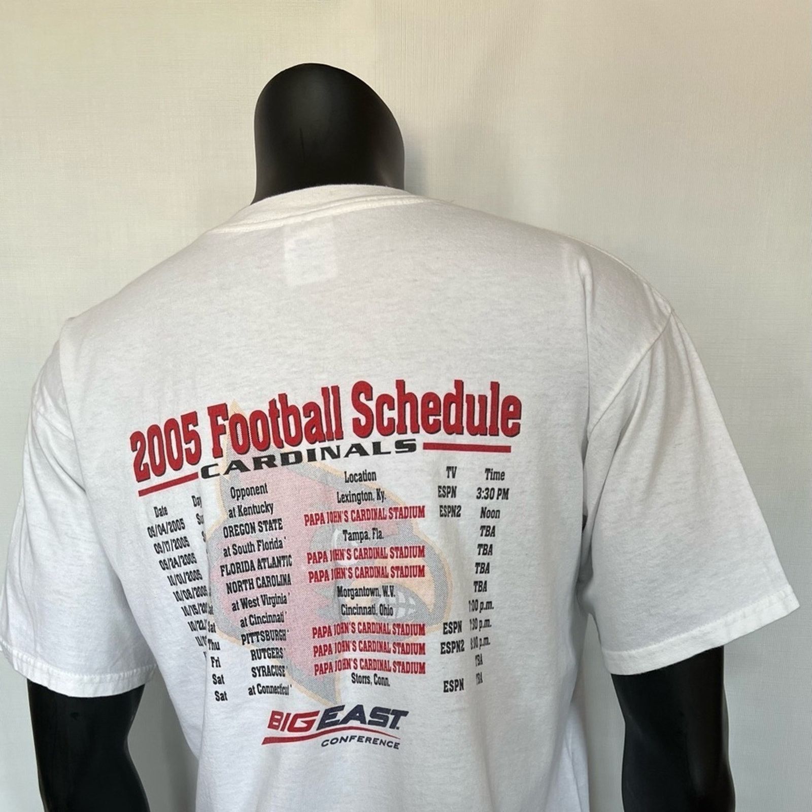 Gildan Louisville Cardinals 2005 Football Schedule Tshirt Size US L / EU 52-54 / 3 - 3 Thumbnail