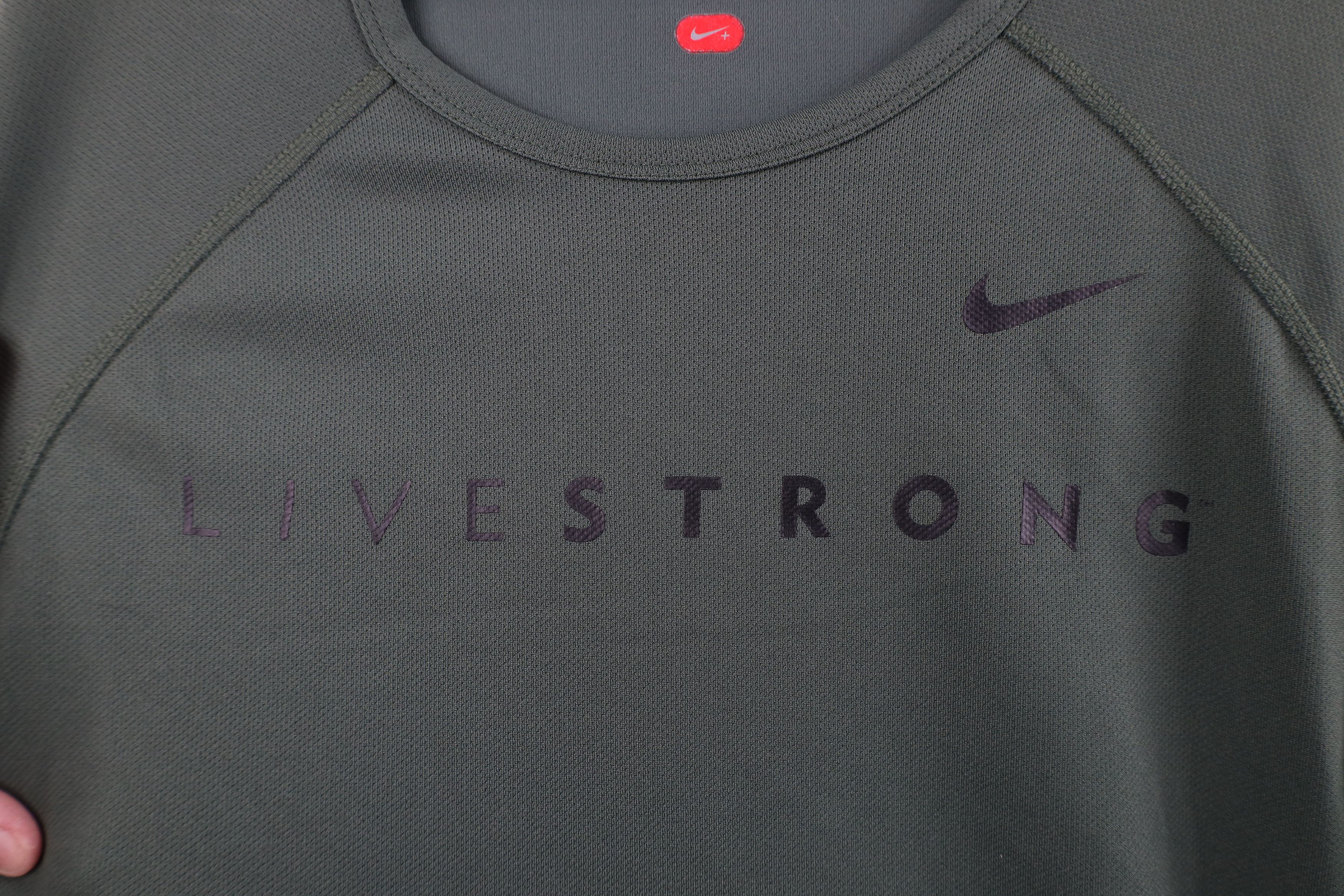 Nike Vintage Nike Livestrong Armstrong Knit Reflective T-Shirt Size US M / EU 48-50 / 2 - 4 Thumbnail