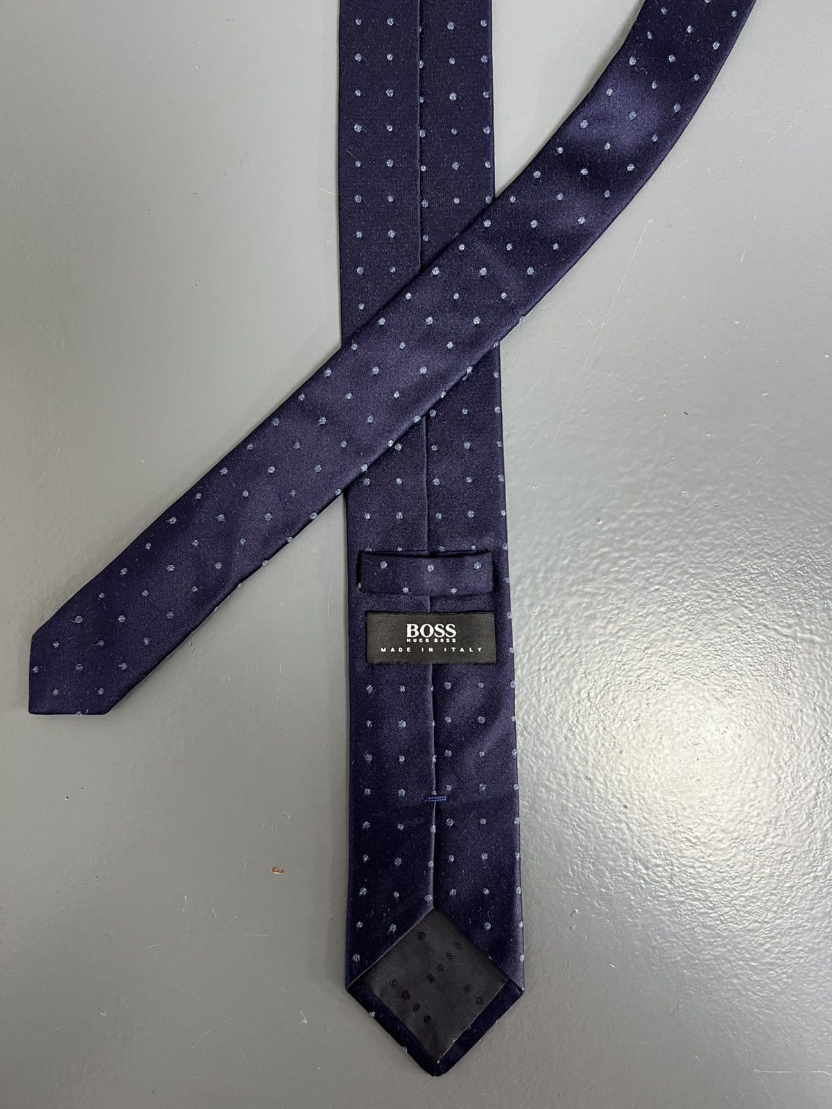 Hugo Boss Hugo Boss 100% Silk Necktie Luxury Designer Striped Italy Size ONE SIZE - 1 Thumbnail