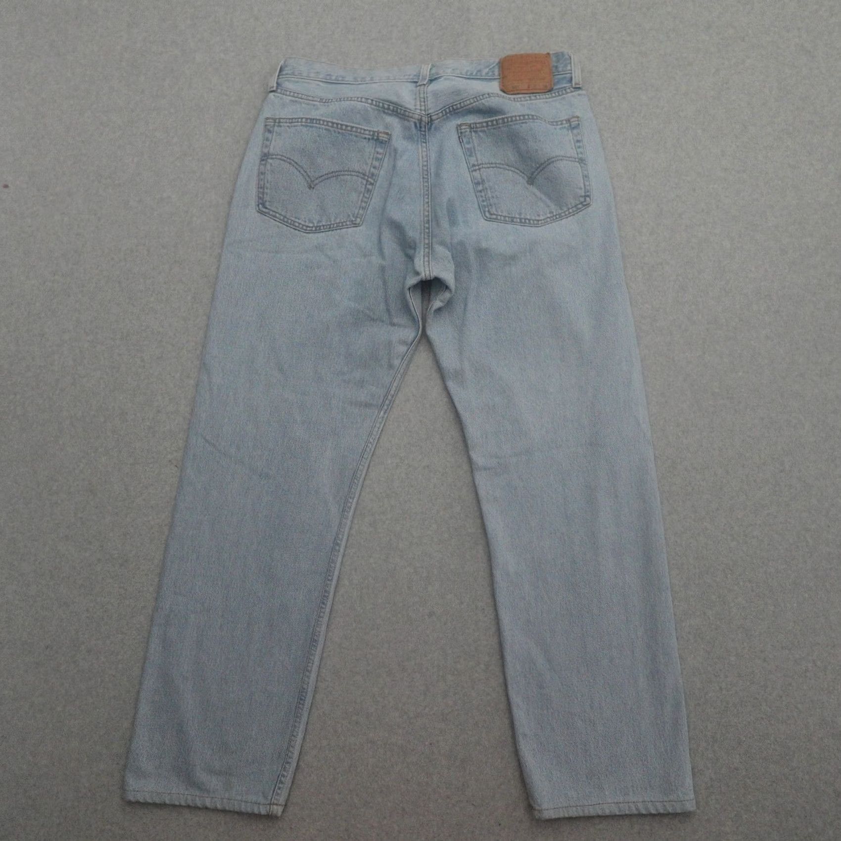 Levi's Vintage Levis 501 Jeans Mens 38 (38X30) Light Blue Denim Button Fly Straight Size US 38 / EU 54 - 2 Thumbnail