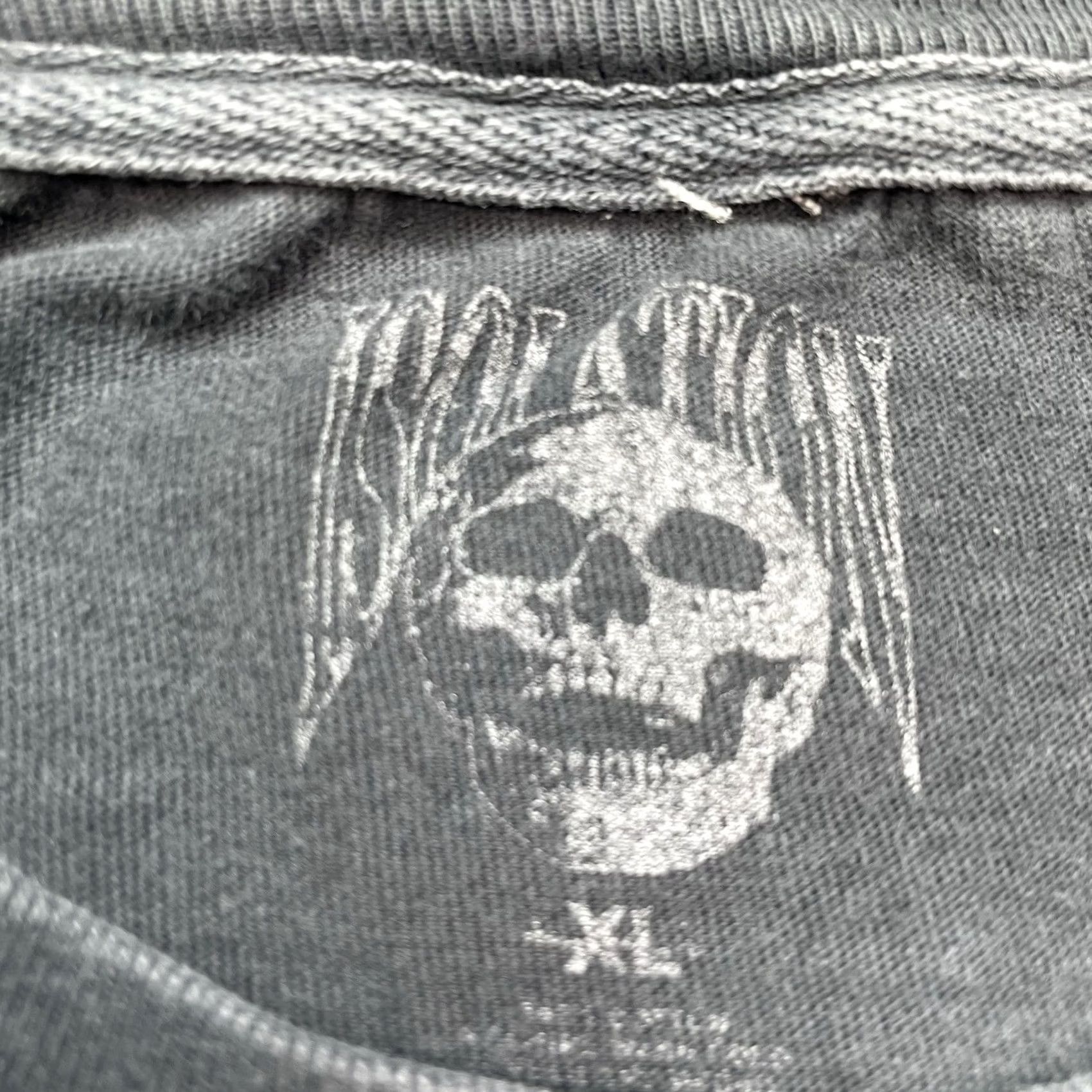 Vintage GATHERING OF EVIL Shirt Men XL Gray Horror Thriller Movie Shirt Isolation Kills Mens XL Size US XL / EU 56 / 4 - 3 Thumbnail