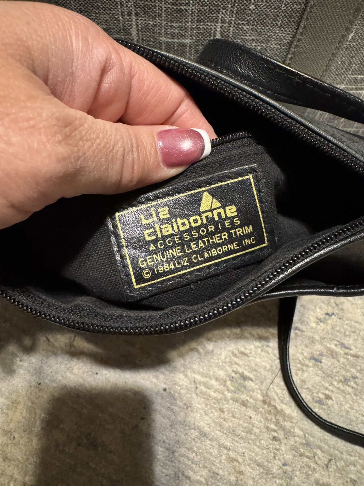 Liz Claiborne Vintage 1984 Liz Claiborne Gray/Black Crossbody Bag Size ONE SIZE - 3 Thumbnail