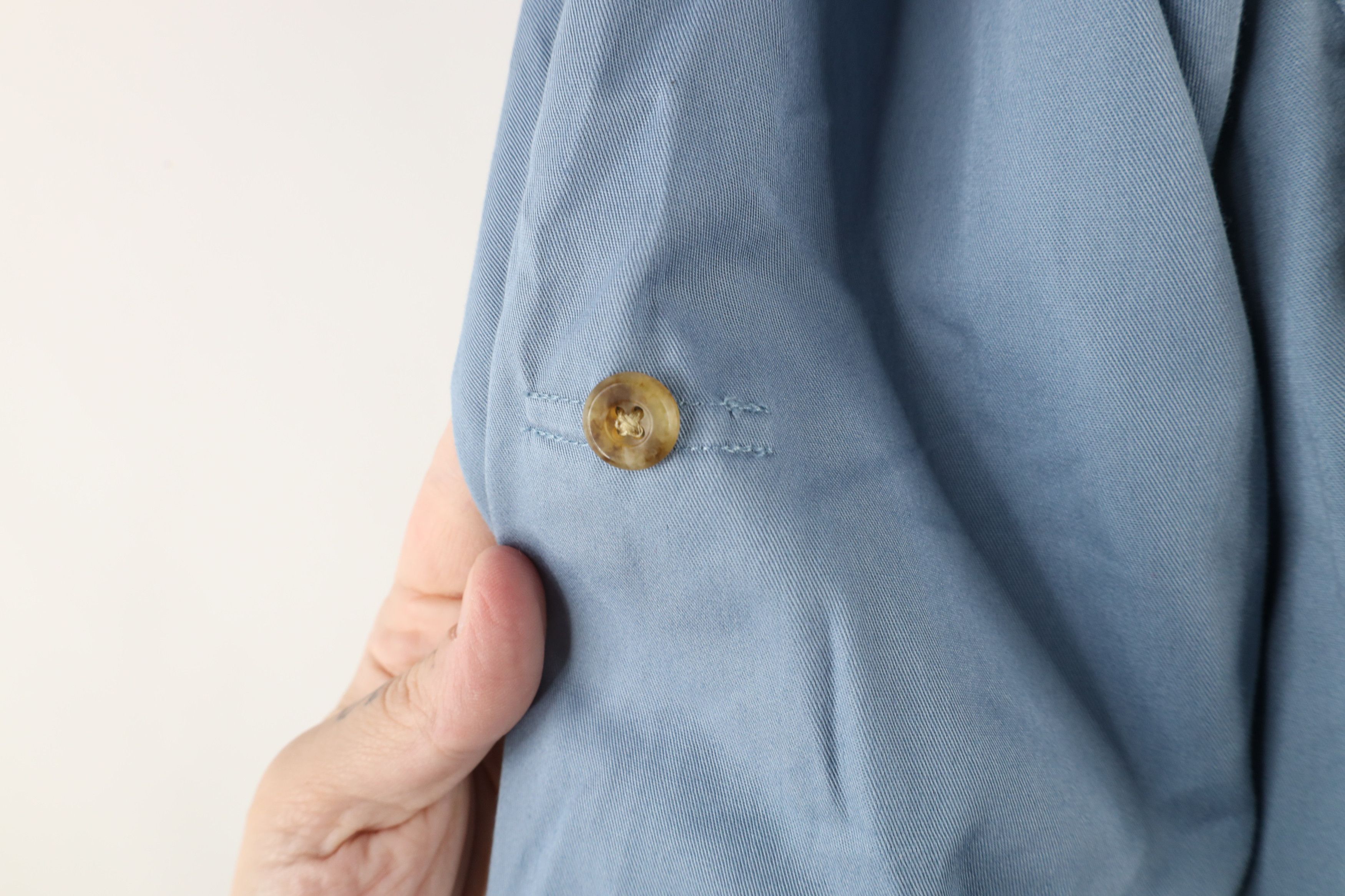 Cabelas × Vintage Vintage Cabelas Faded Safari Bush Collared Button Shirt Blue Size US M / EU 48-50 / 2 - 7 Thumbnail