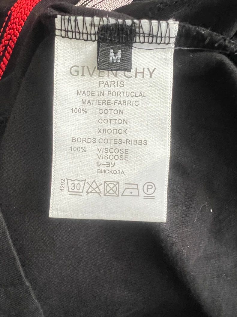 Givenchy Givenchy T-shirt for women Size US M / EU 48-50 / 2 - 4 Thumbnail