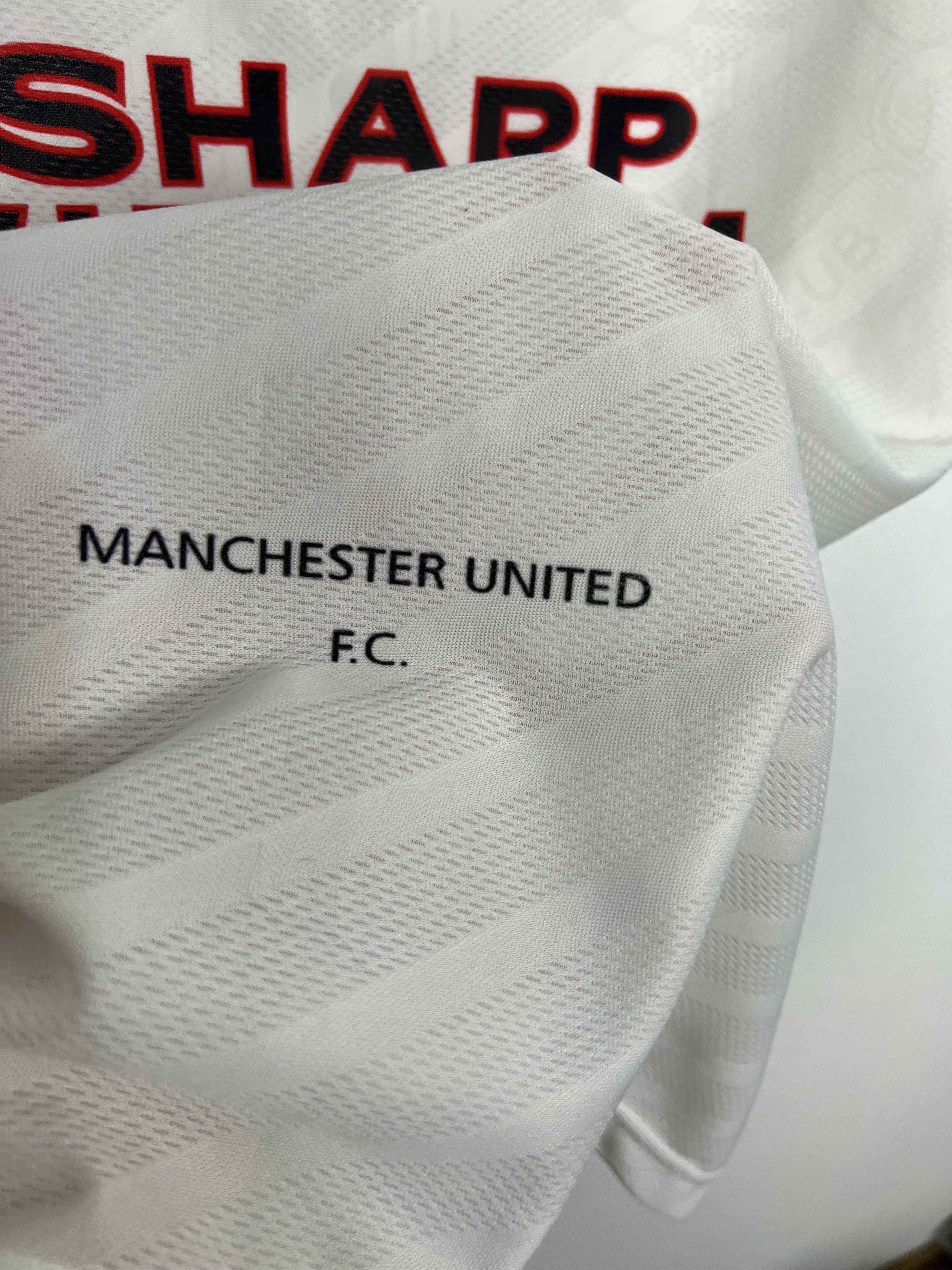 Umbro Manchester United Away football shirt Soccer Jersey Trikot Size US L / EU 52-54 / 3 - 4 Thumbnail