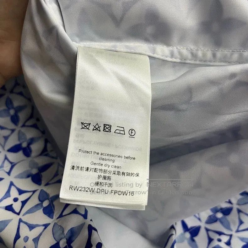 Louis Vuitton Louis Vuitton Blue Logo Print Hooded Jacket. Size US XS / EU 42 / 0 - 4 Thumbnail