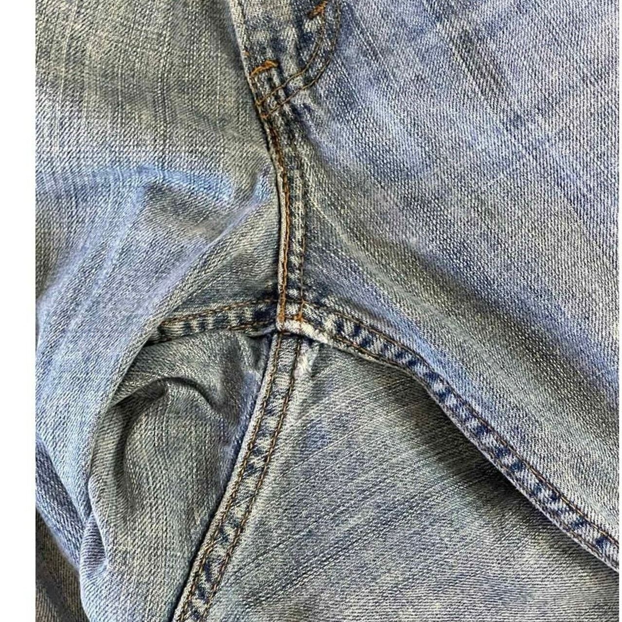 Levi's Levi’s 569 Men’s 36/34 distressed medium blue 2014 Lesotho Size US 36 / EU 52 - 8 Thumbnail