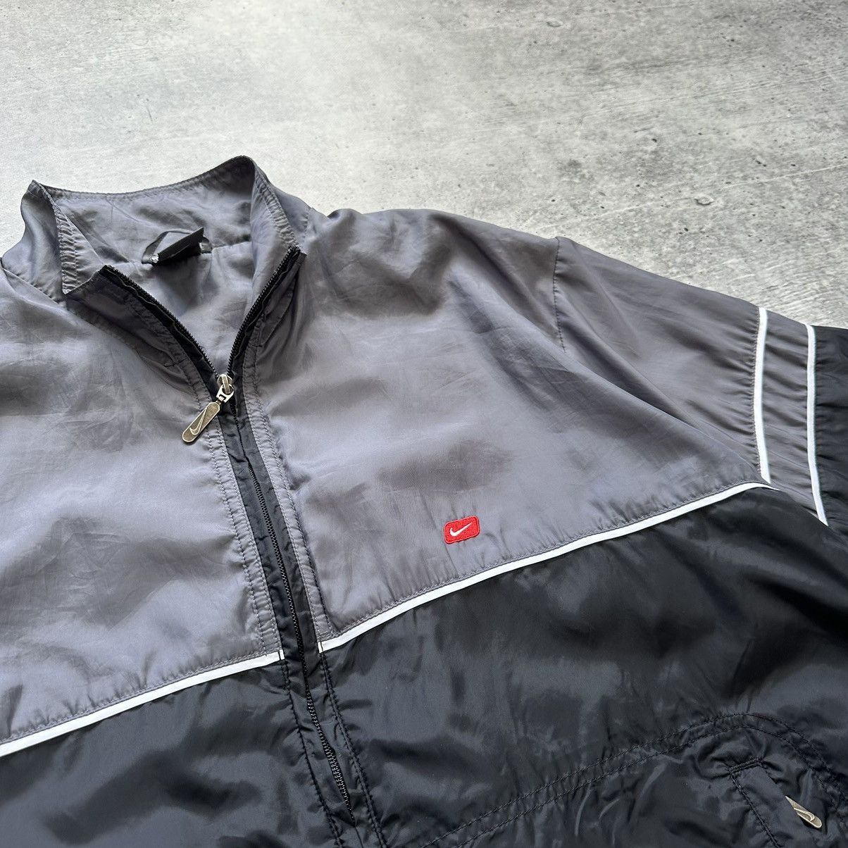 Other Vintage Nike Retro Track Jacket Black Gray Men’s Size L Size US L / EU 52-54 / 3 - 7 Thumbnail