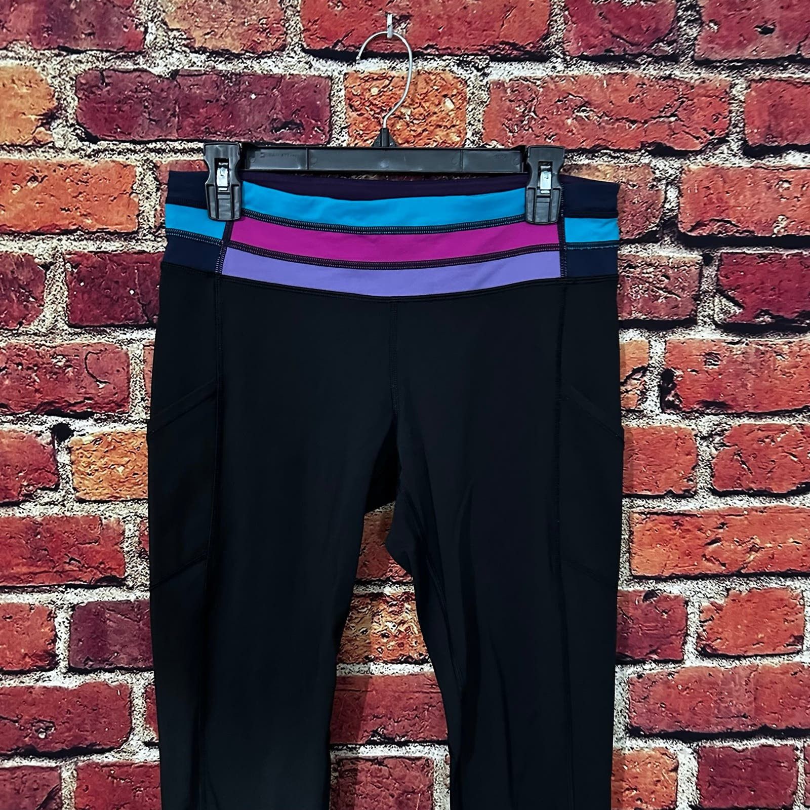Lululemon Lululemon full length Size 30" / US 8 / IT 44 - 2 Thumbnail