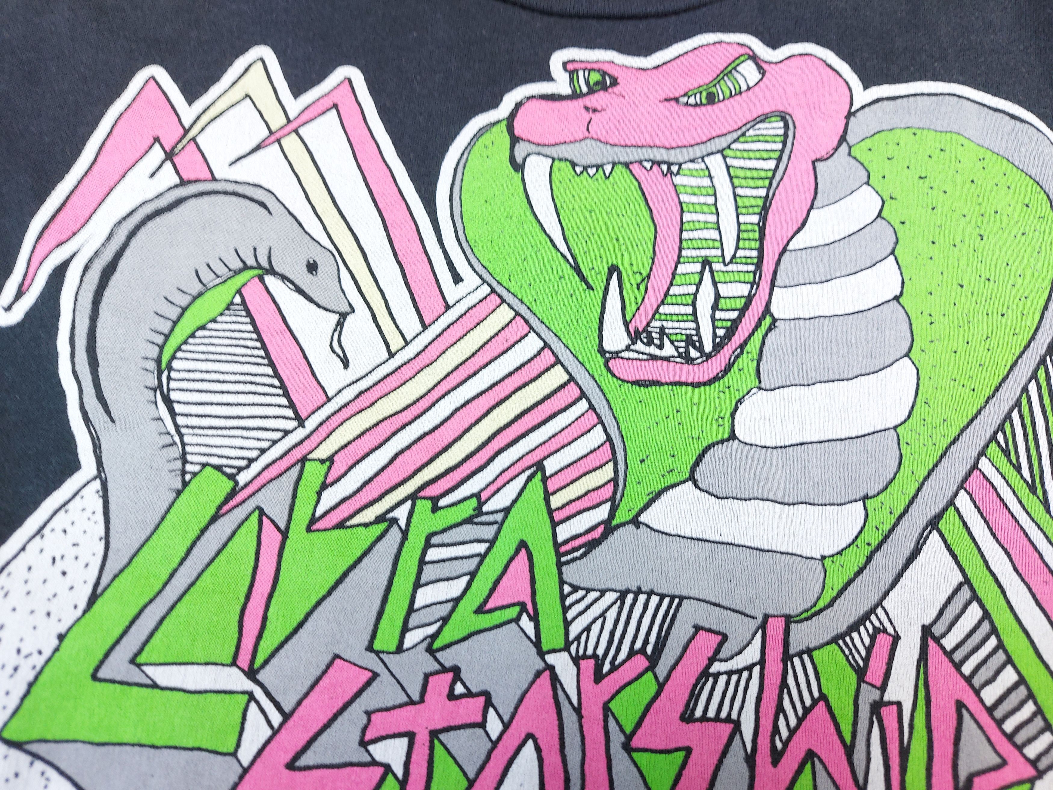 Band Tees Vintage Cobra Starship Good Girls Go Bad Hot Mess TEE Size US M / EU 48-50 / 2 - 5 Thumbnail