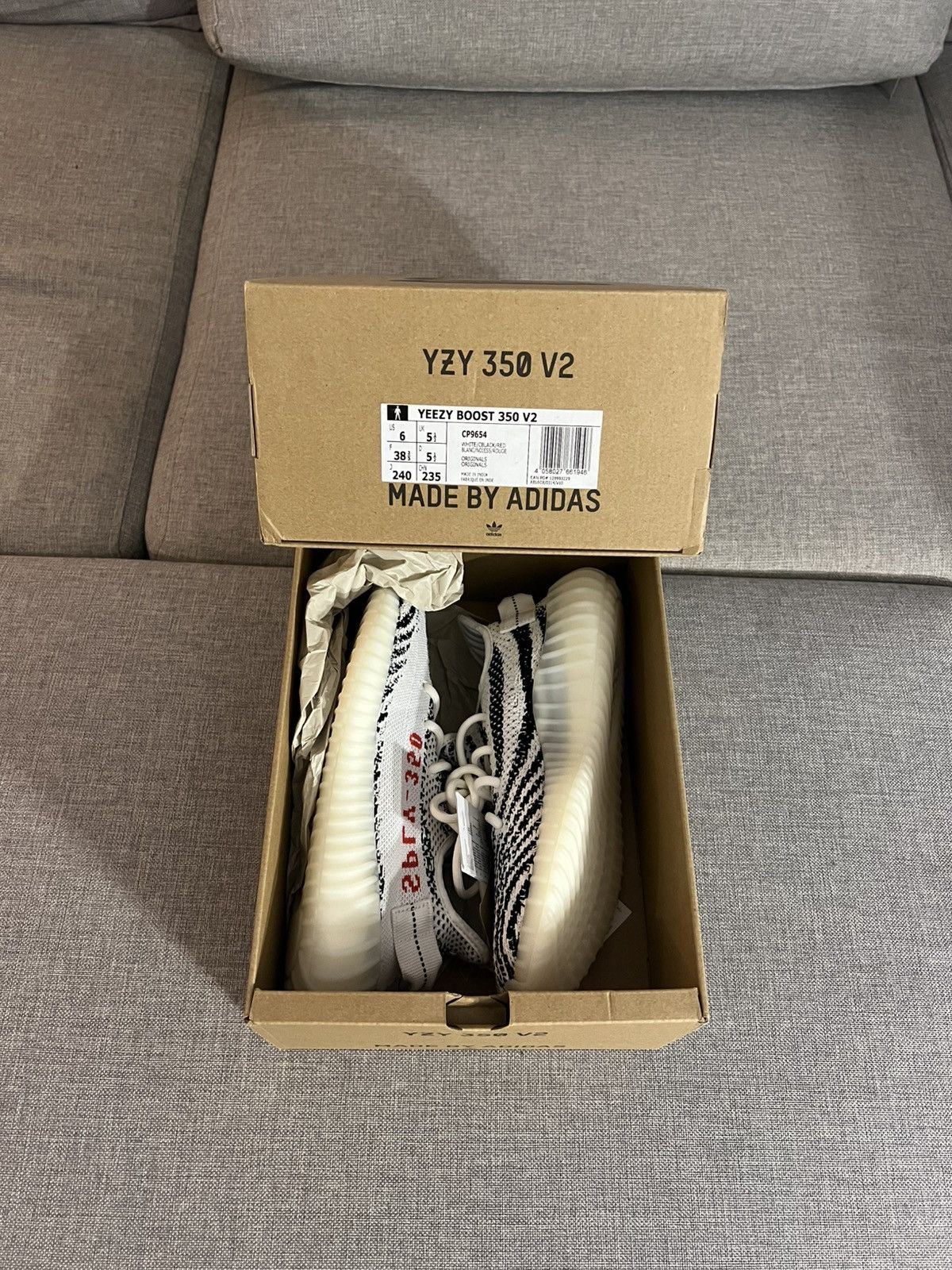 Yeezy Adidas Yeezy Boost 350 V2 Zebra Size US 7.5 / IT 37.5 - 2 Thumbnail