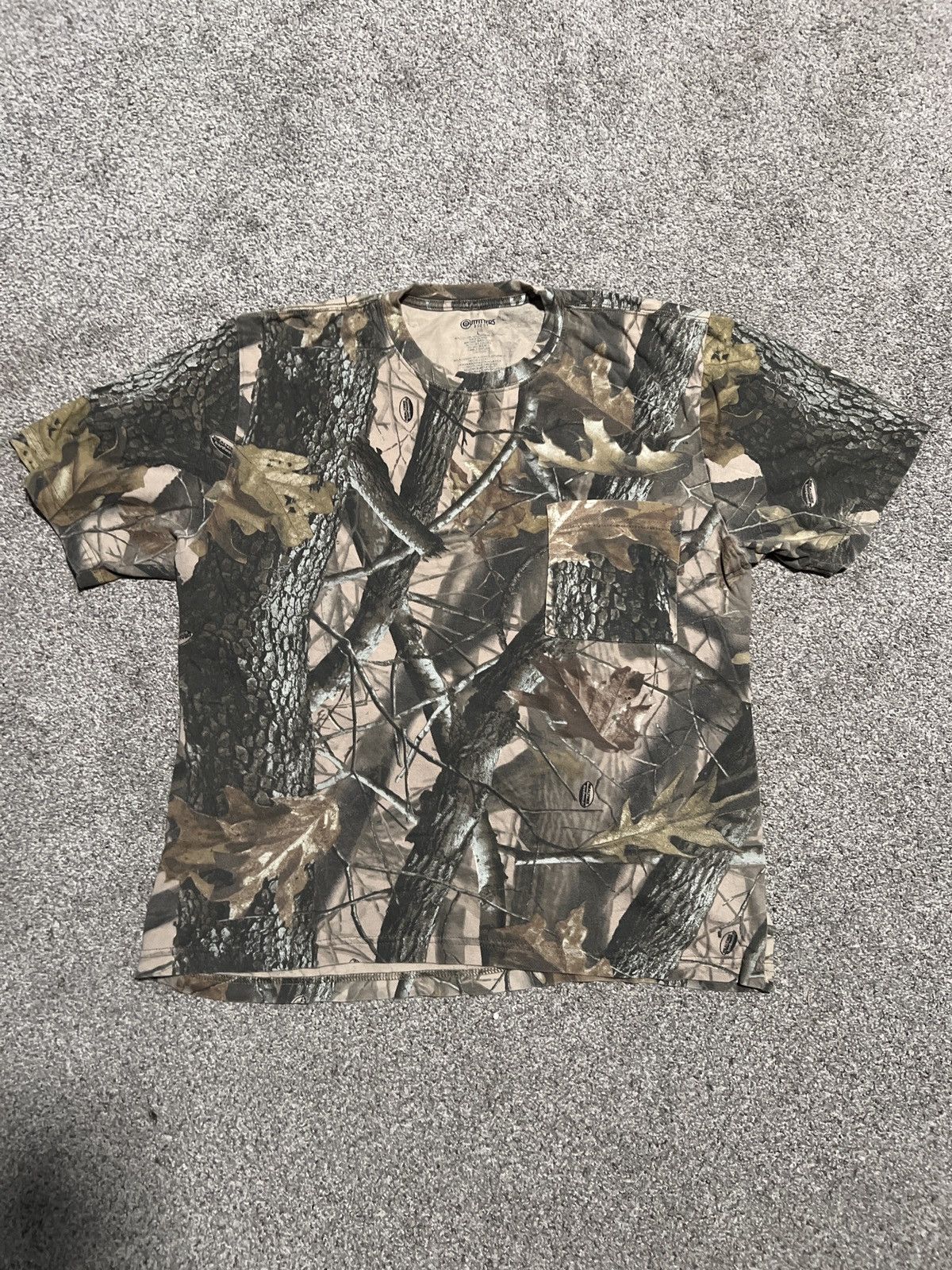 Realtree Y2K Realtree Short Sleeve Pocket T-Shirt size L Size US L / EU 52-54 / 3 - 1 Thumbnail