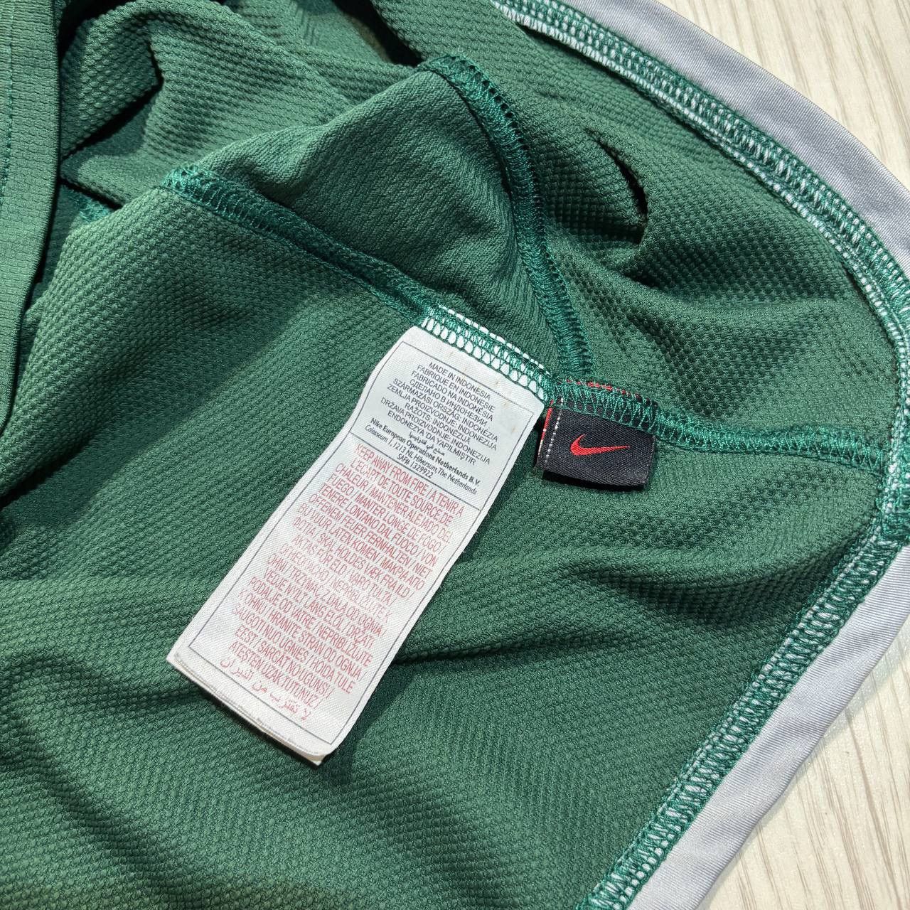 Nike Celtic Nike Donati 2007/08 Vintage Soccer Jersey Size:L Size US L / EU 52-54 / 3 - 10 Thumbnail