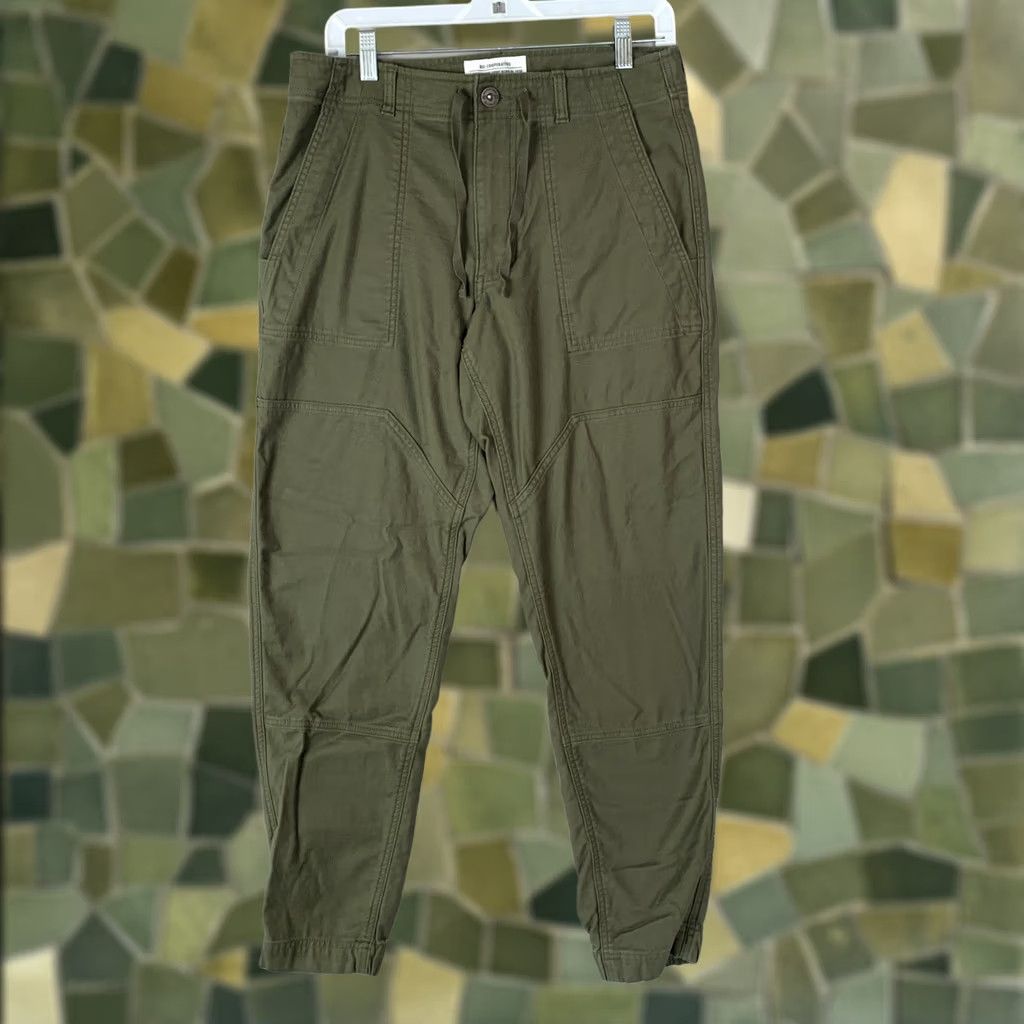 Vintage REI Co-Op Trailsmith Jogger Pant Mens 32x32 Olive Green Hiking Casual Tapered Cordless? Size US 32 / EU 48 - 1 Thumbnail