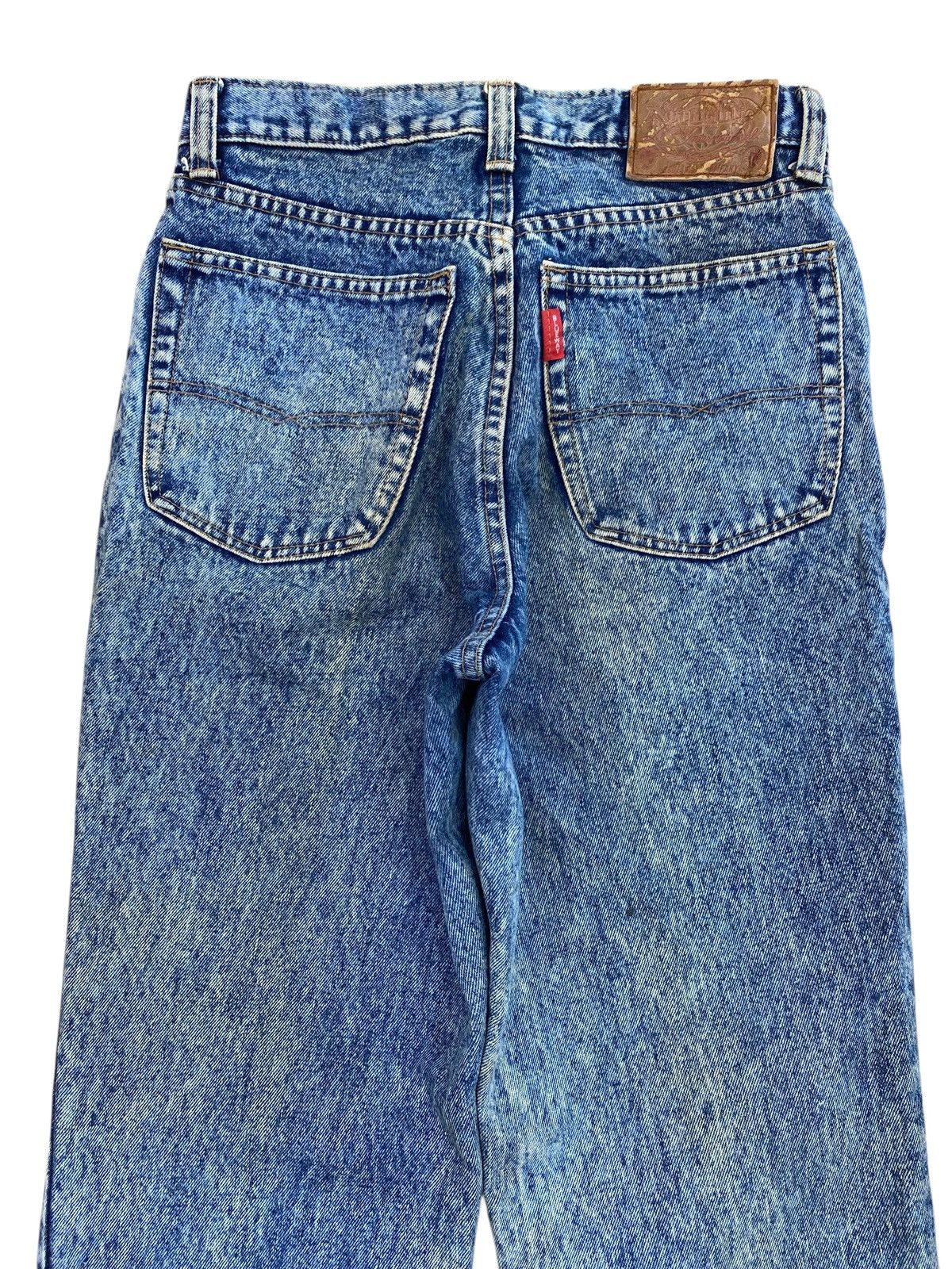 Japanese Brand Japanese Brand Acide Blue Wash Style Straight Cut Jeans Size US 26 / EU 42 - 4 Thumbnail