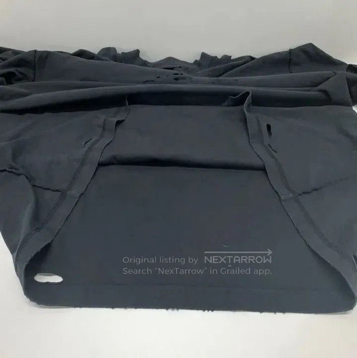 Balenciaga Balenciaga Black Logo Oversized Short Sleeve T. Size US S / EU 44-46 / 1 - 7 Thumbnail