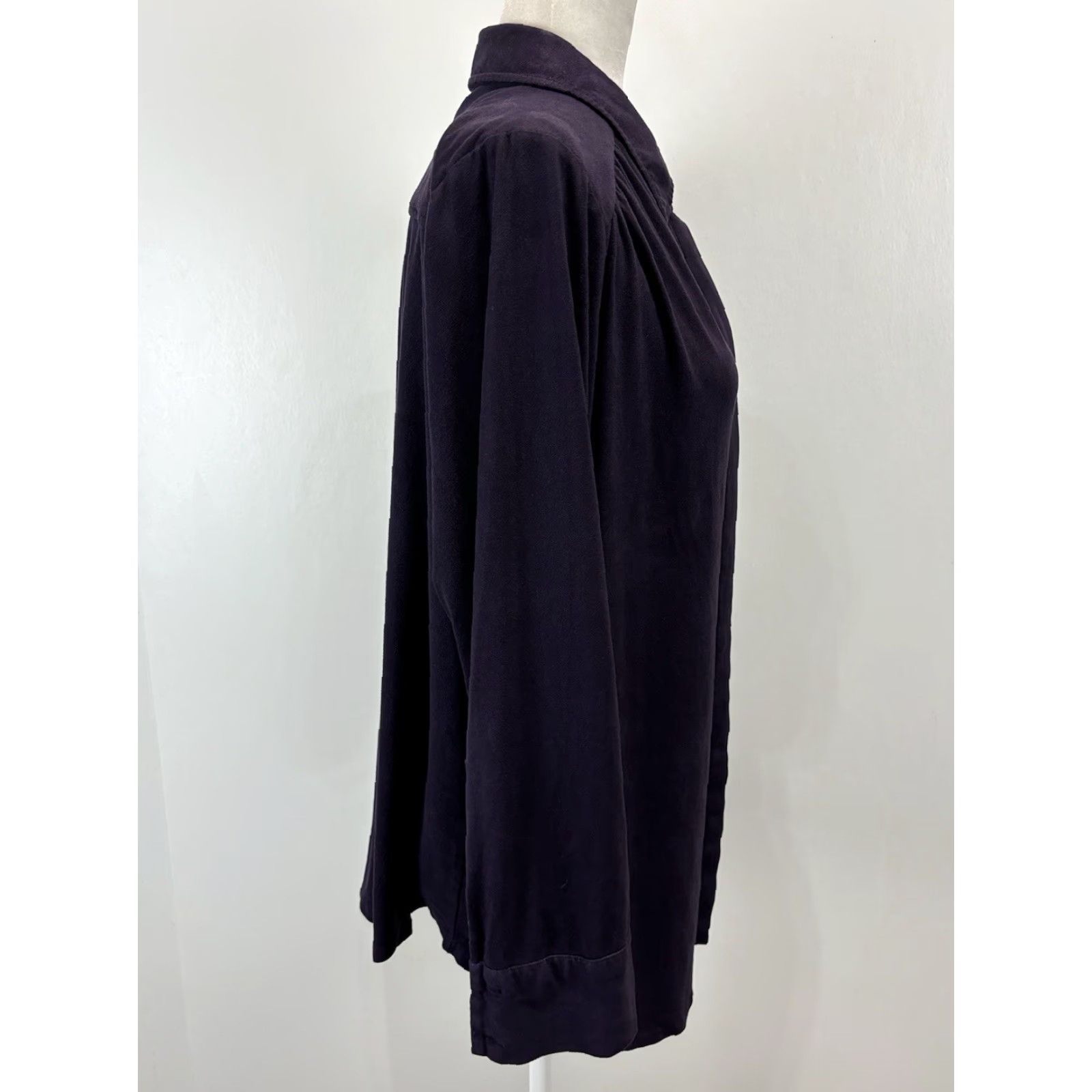 X-LARGE Chicos Microsuede Button Up Shirt Sz 3 US X-Large Dark Purple Womens Tunic Size XL / US 12-14 / IT 48-50 - 4 Thumbnail