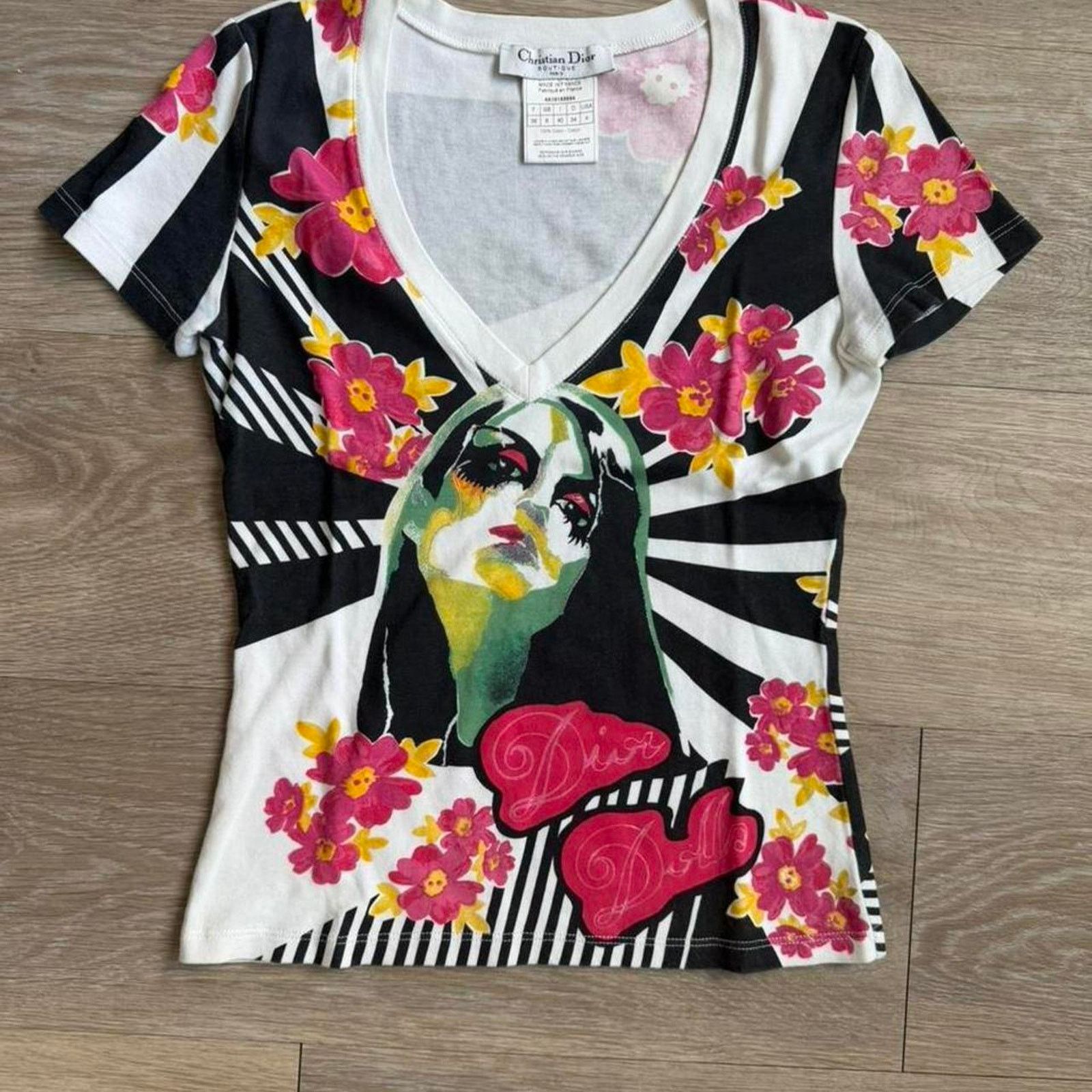 Dior Christian Dior SS2004 SDior Dolls" Floral Stripe V-Neck Tee Size S / US 4 / IT 40 - 6 Thumbnail