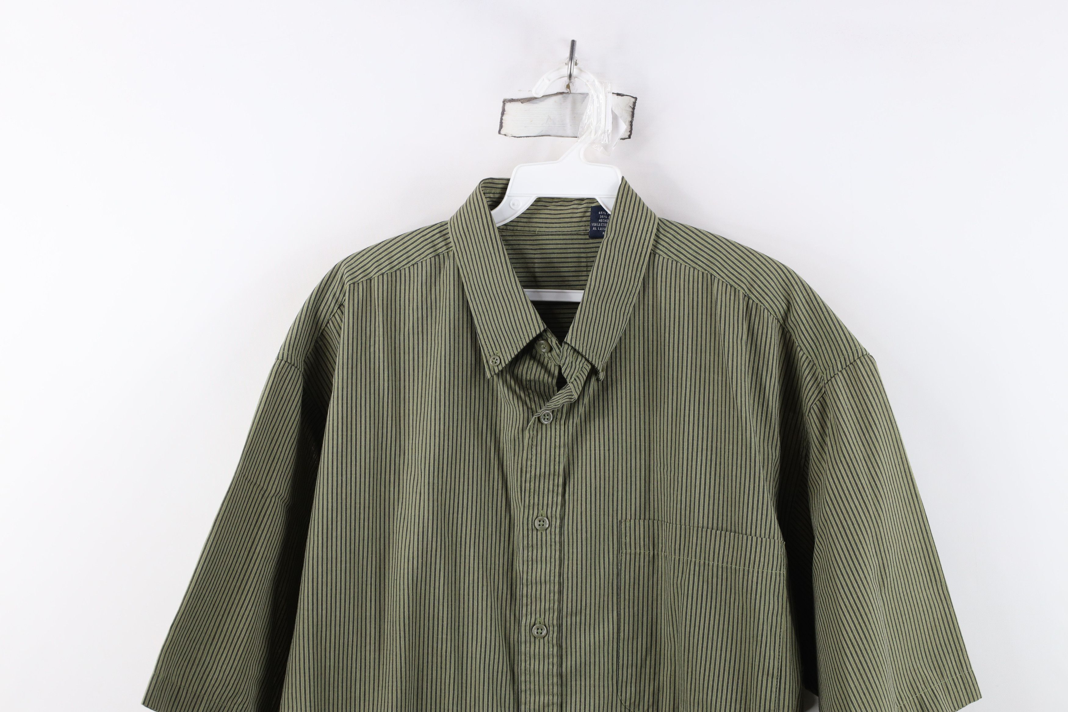 Vintage Vintage 90s Streetwear Fit Short Sleeve Button Down Shirt Size US L / EU 52-54 / 3 - 2 Thumbnail