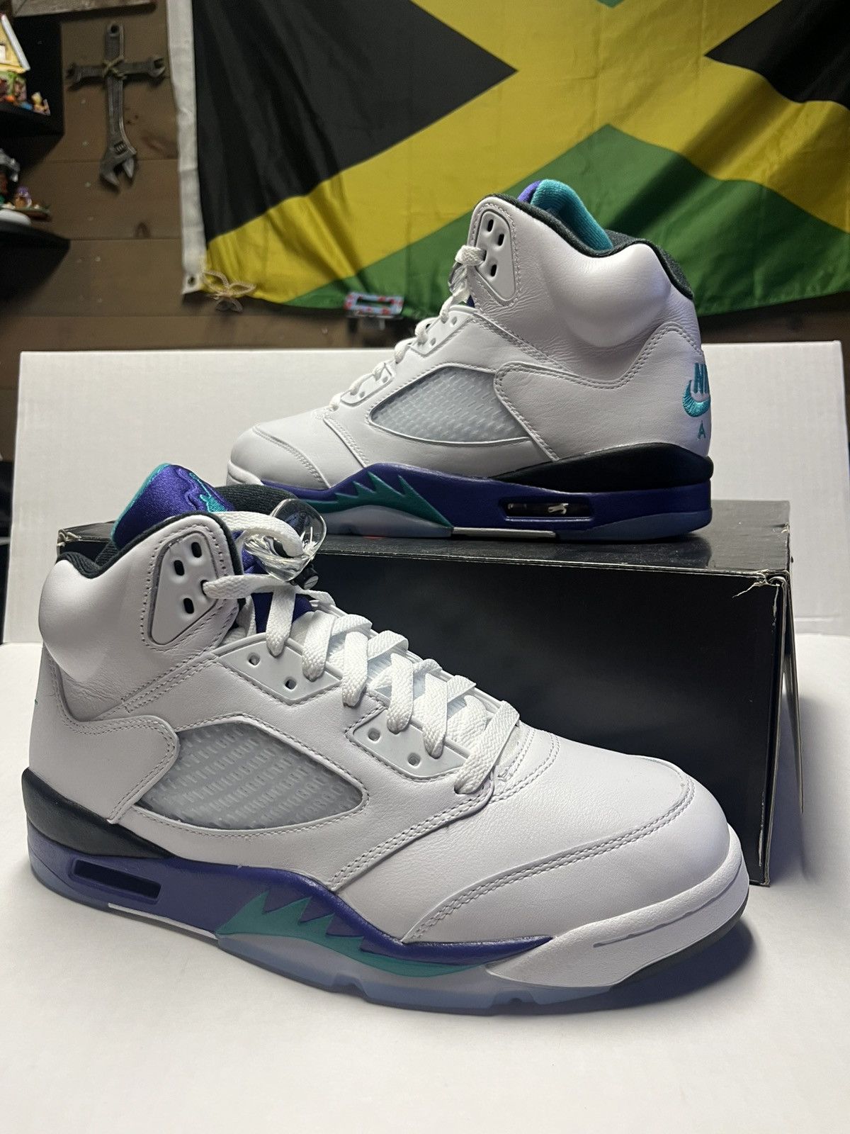 Jordan Brand Jordan 5 “Grape” Size US 9.5 / EU 42-43 - 4 Thumbnail