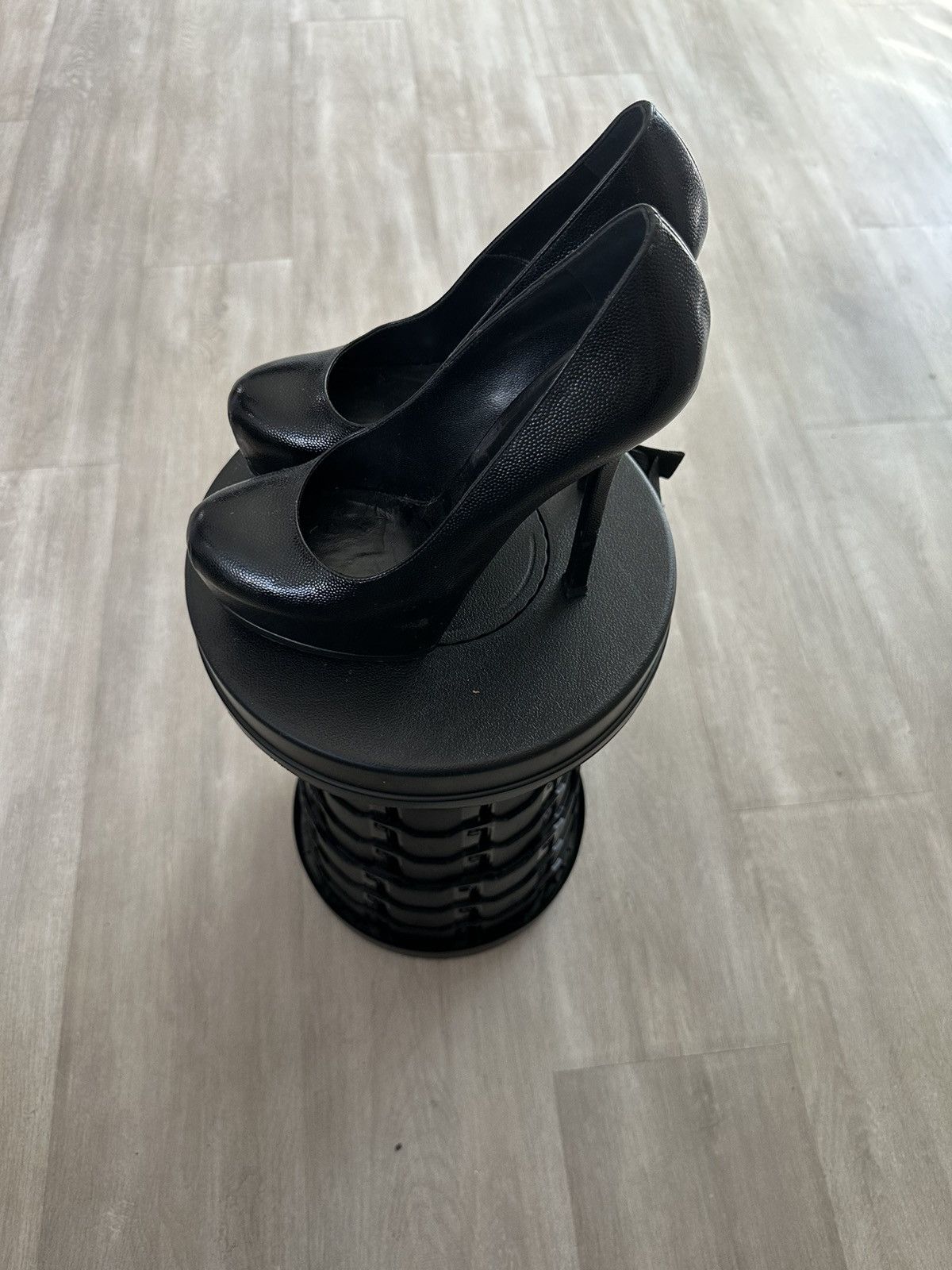 Vintage × Yves Saint Laurent YSL YVES SAINT LAURENT WOMEN'S BLACK PATENT LEATHER TRIBTOO Size US 8 / IT 38 - 3 Thumbnail