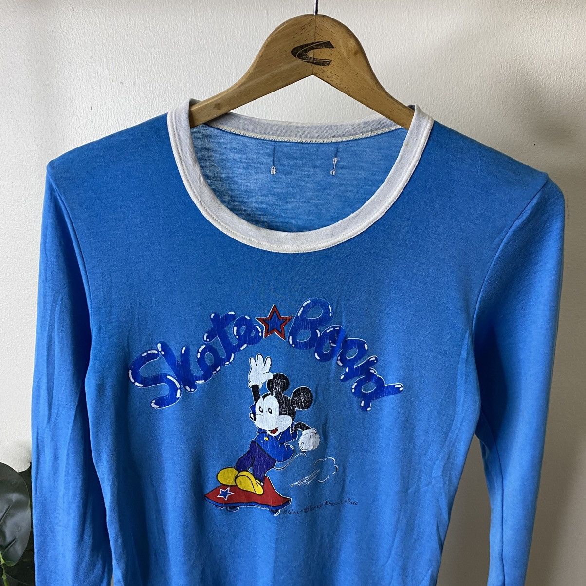 Mickey Mouse Vintage 80s Disney Mickey Mouse Skateboard Women LS Tshirt Size XS / US 0-2 / IT 36-38 - 2 Thumbnail