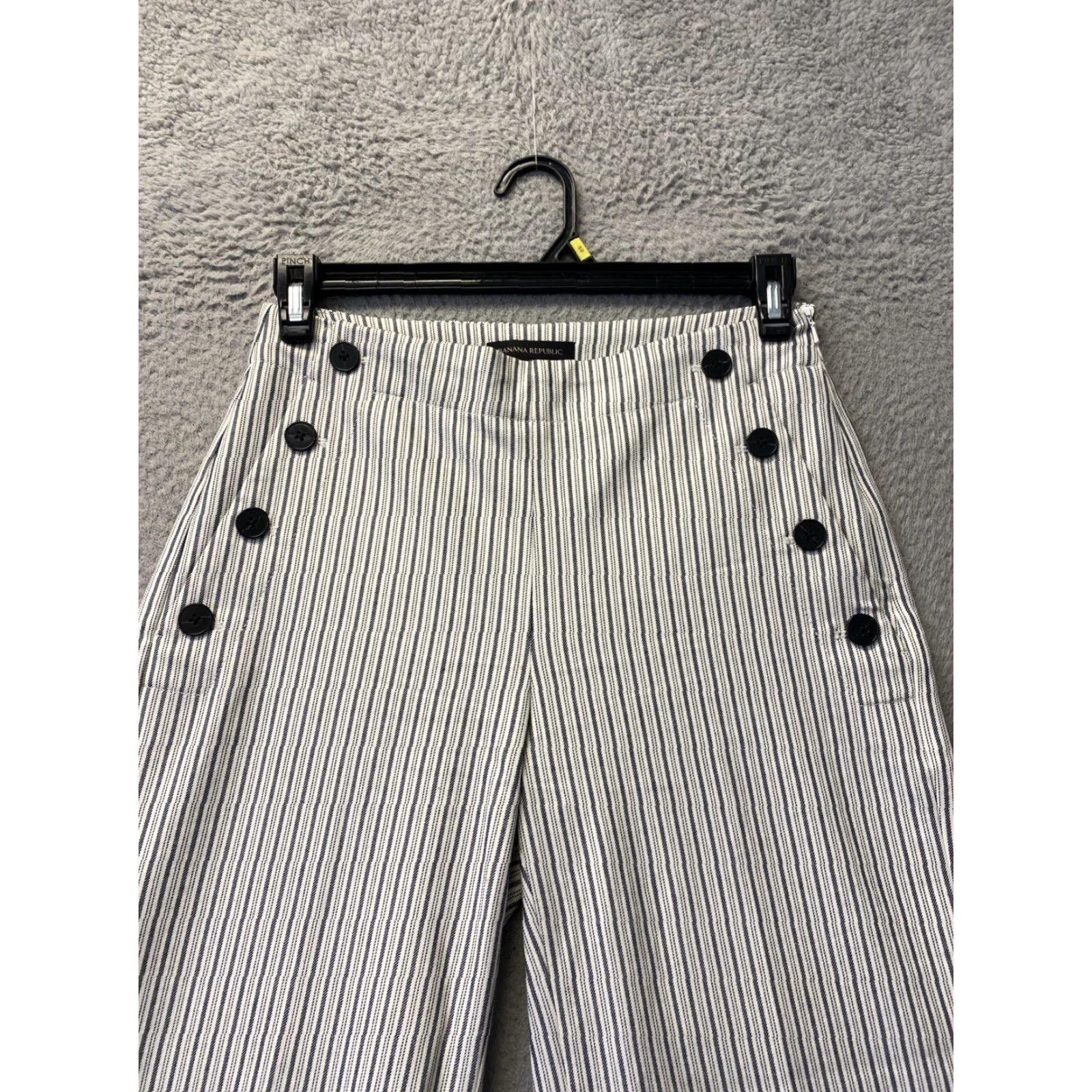 Banana Republic Banana Republic Pants Women Size 4 White Wide-Leg Ankle 26 Inseam Casual Flat Front Button Pull On Reg Womens Size 27" / US 4 / IT 40 - 2 Thumbnail
