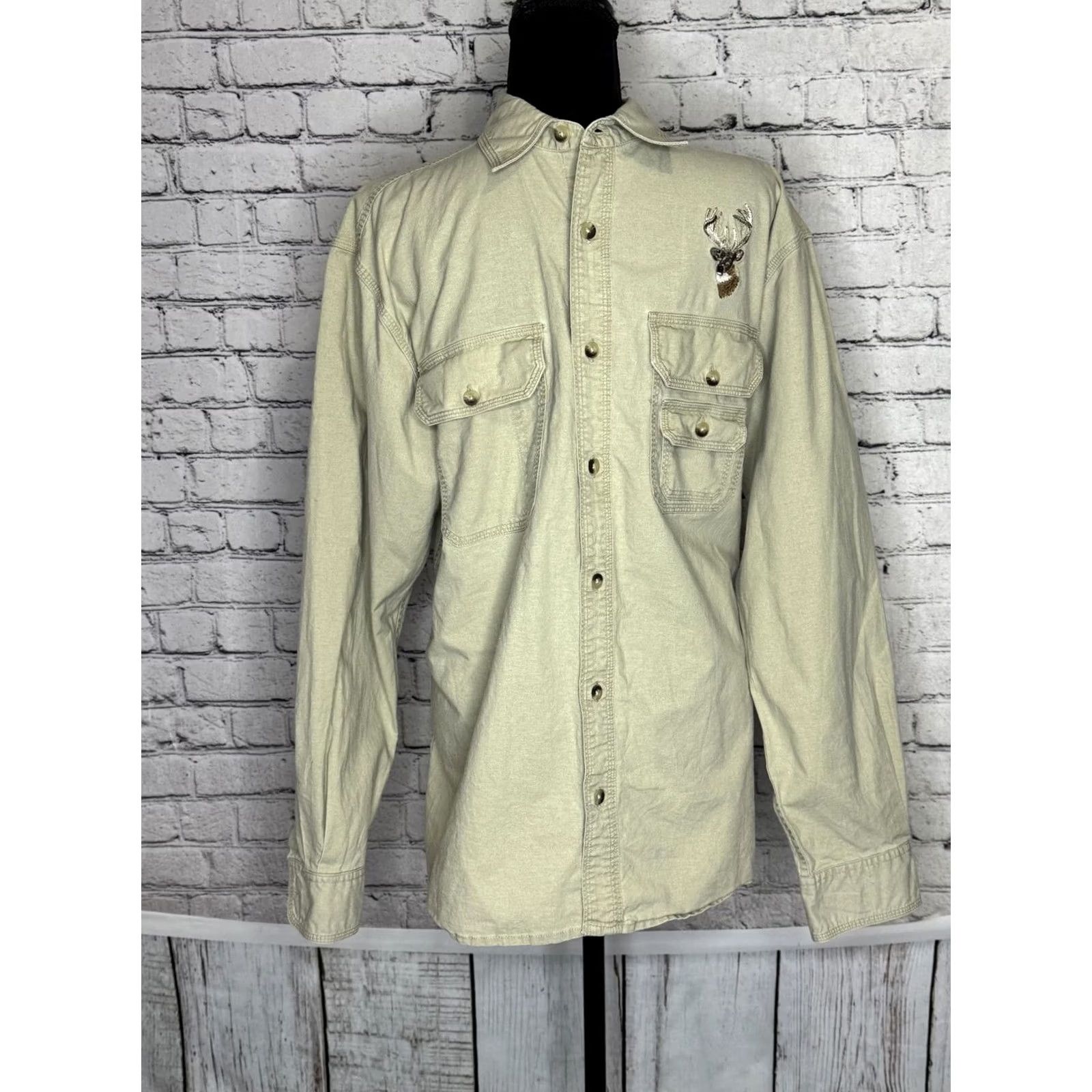 Vintage RedHead Button-Up Shirt Mens Medium Beige Cotton Deer Embroidery Button-Down Regular Sleeve Long Solid 100% Cotton Size US M / EU 48-50 / 2 - 6 Thumbnail