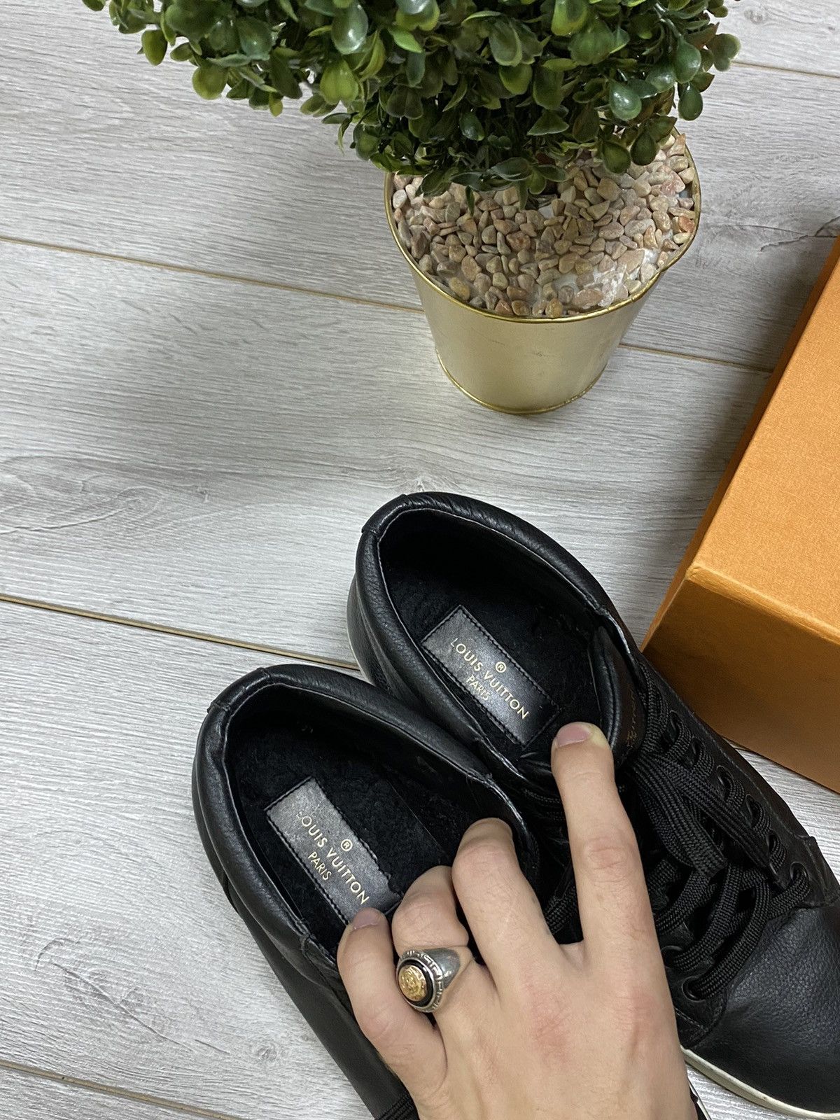 Louis Vuitton Louis Vuitton boots leather fleece box Size US 9.5 / EU 42-43 - 10 Thumbnail