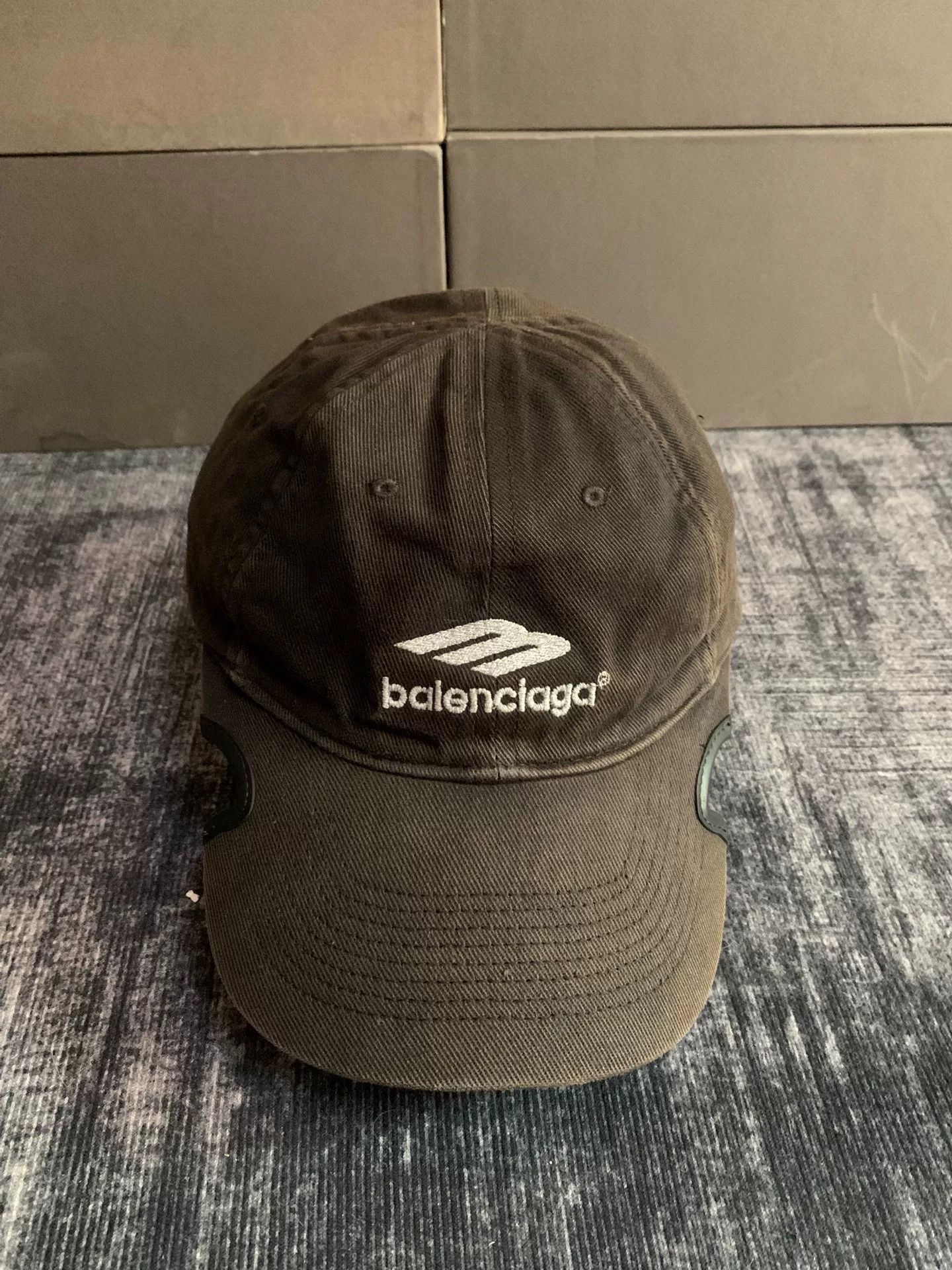 Balenciaga Balenciaga Pink Hat L Men Size ONE SIZE - 1 Thumbnail