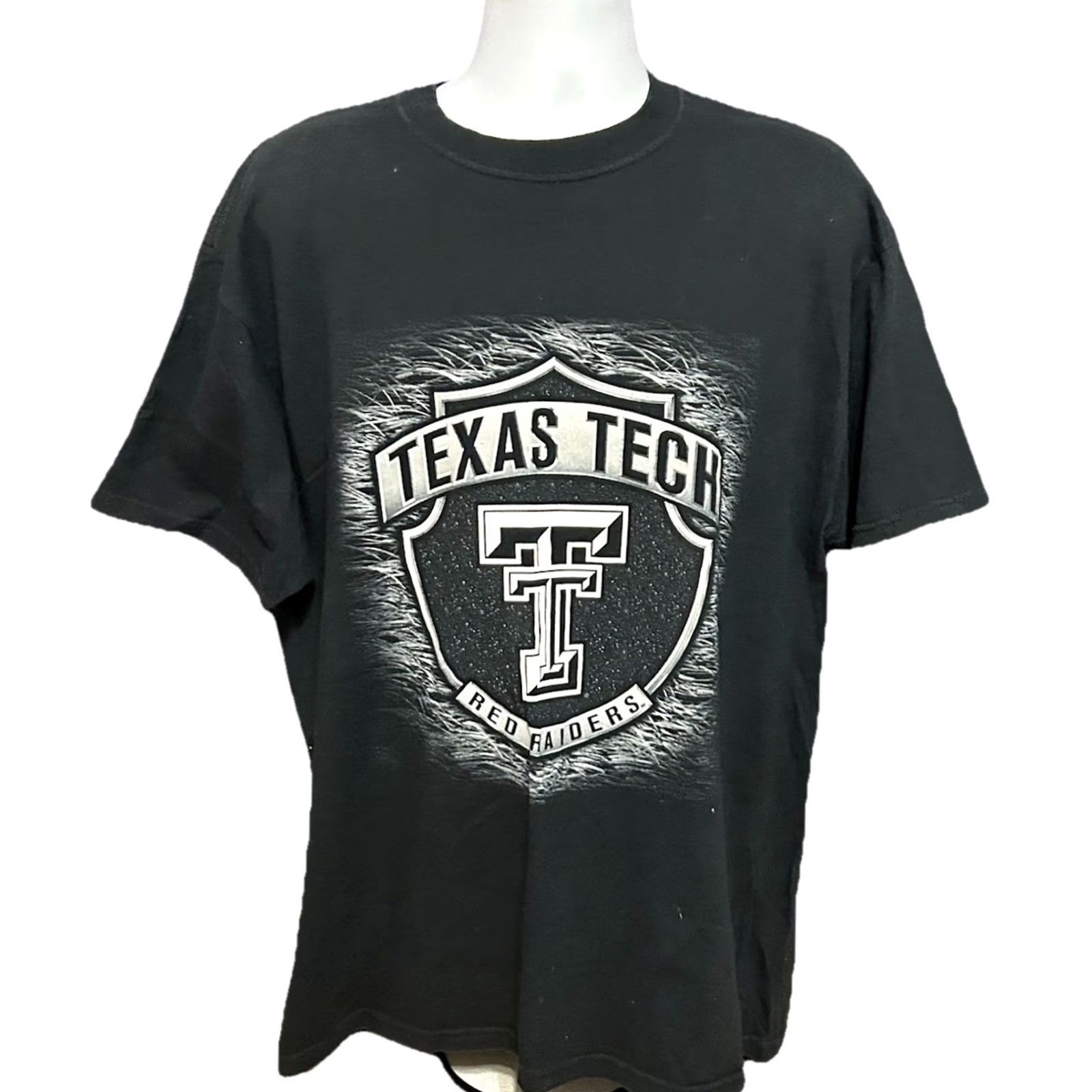 Jerzees VINTAGE? No — Texas Tech Red Raiders Shirt Men XL Black Short Sleeve Graphic Crew Neck Jerzees Texas Tech University College 2010s 90s era? Size US XL / EU 56 / 4 - 2 Thumbnail