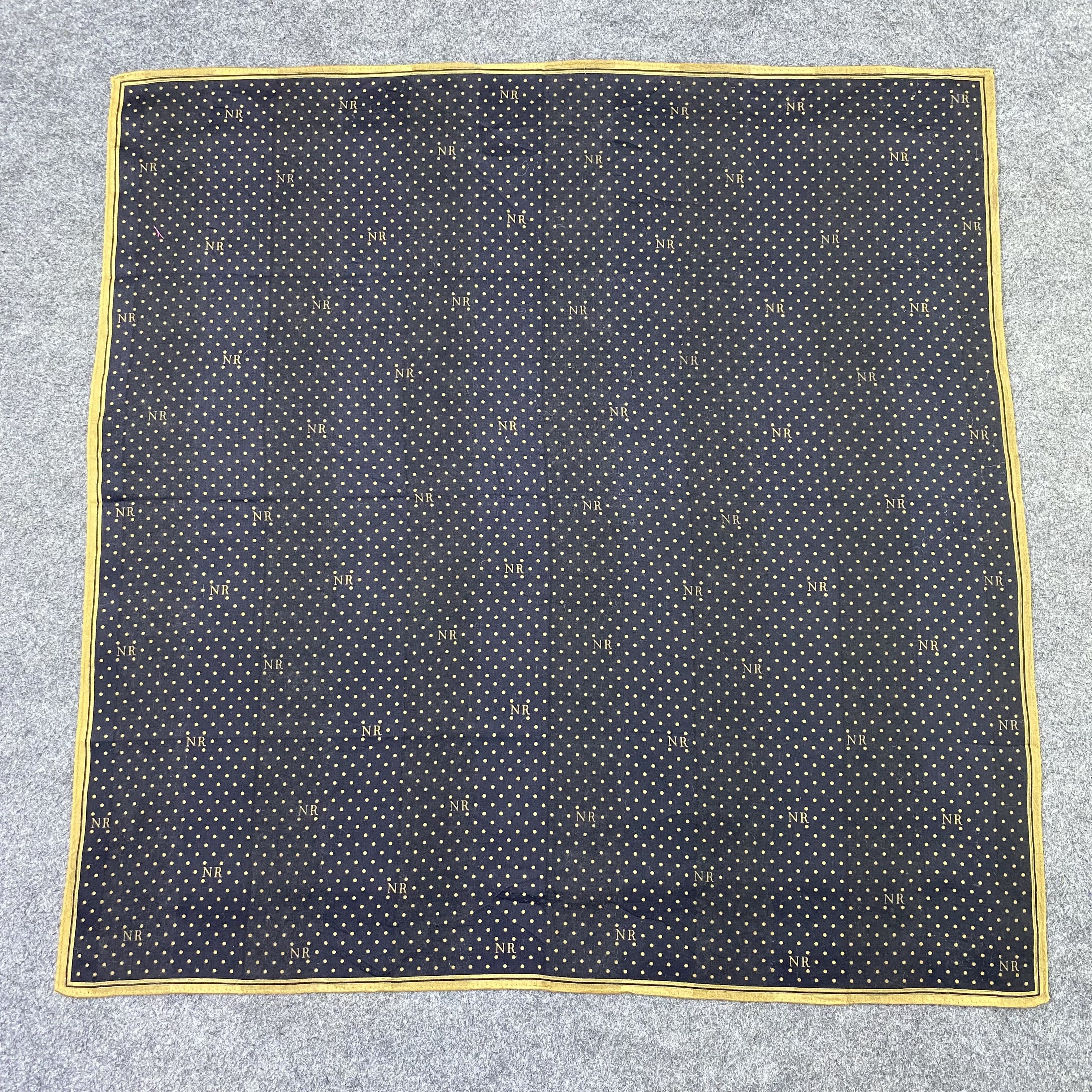 Nina Ricci Nina Ricci Handkerchief / Bandana / Neckerchief-B2333 Size ONE SIZE - 3 Thumbnail