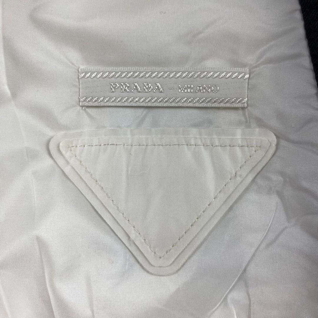 Prada Prada - L white nylon rainjacket summer triangle logo plate Size US L / EU 52-54 / 3 - 7 Thumbnail