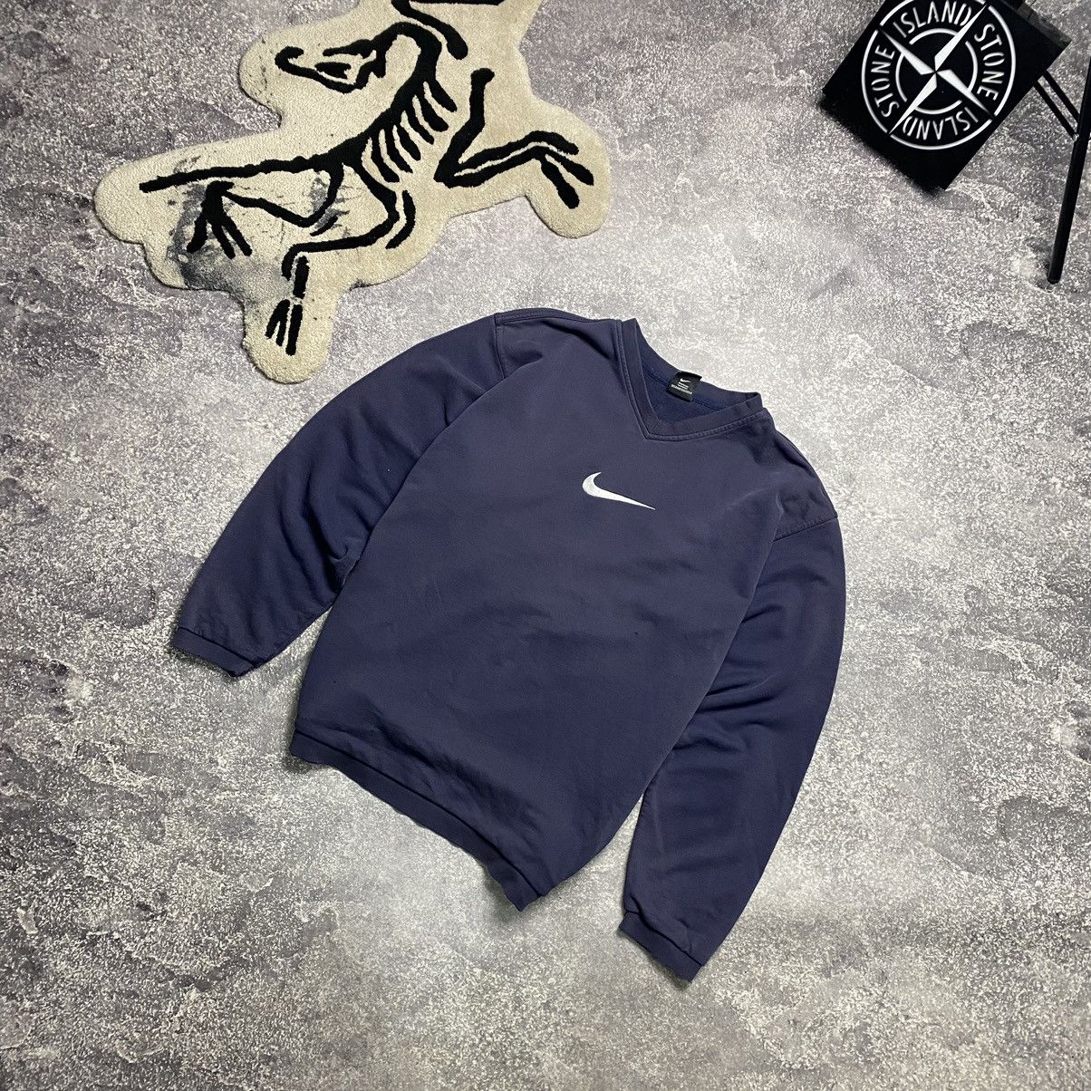 Vintage Vintage Nike Big Centre Swoosh 90’s y2k sweatshirt Size US S / EU 44-46 / 1 - 1 Thumbnail